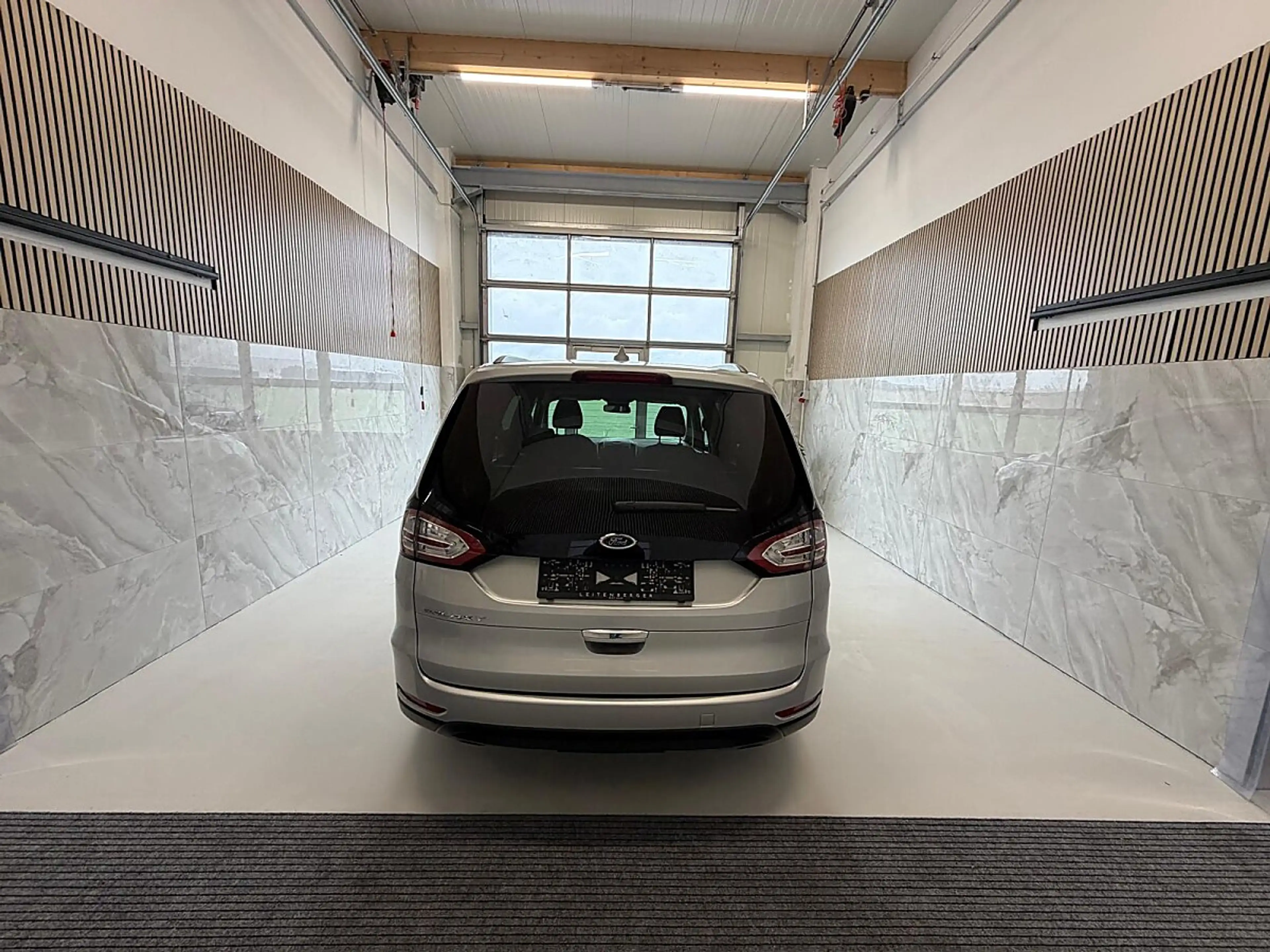 Ford Galaxy 2,0 EcoBlue SCR Titanium Anhängerkupplung, Zusa... — photo 12