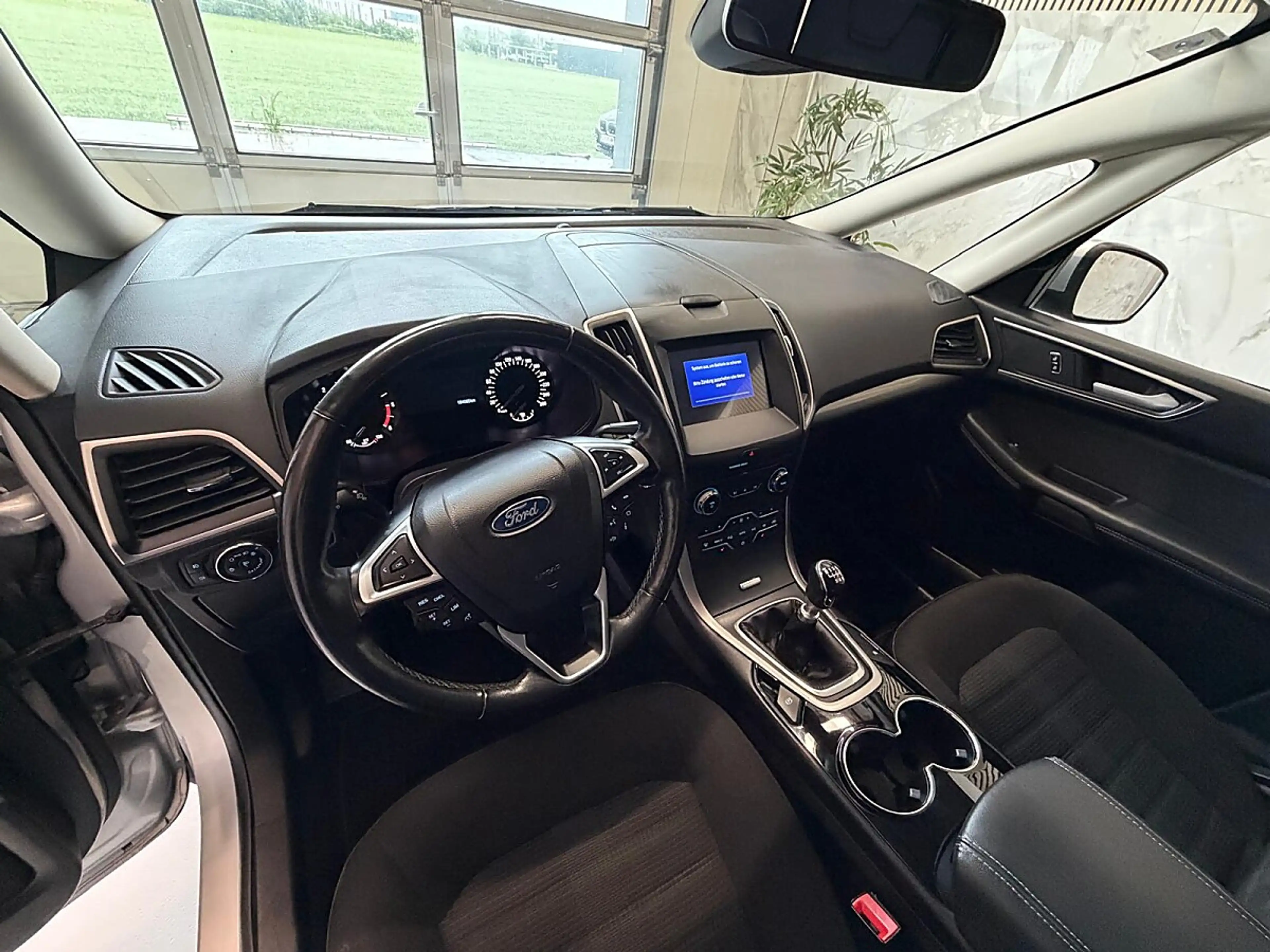 Ford Galaxy 2,0 EcoBlue SCR Titanium Anhängerkupplung, Zusa... — photo 15