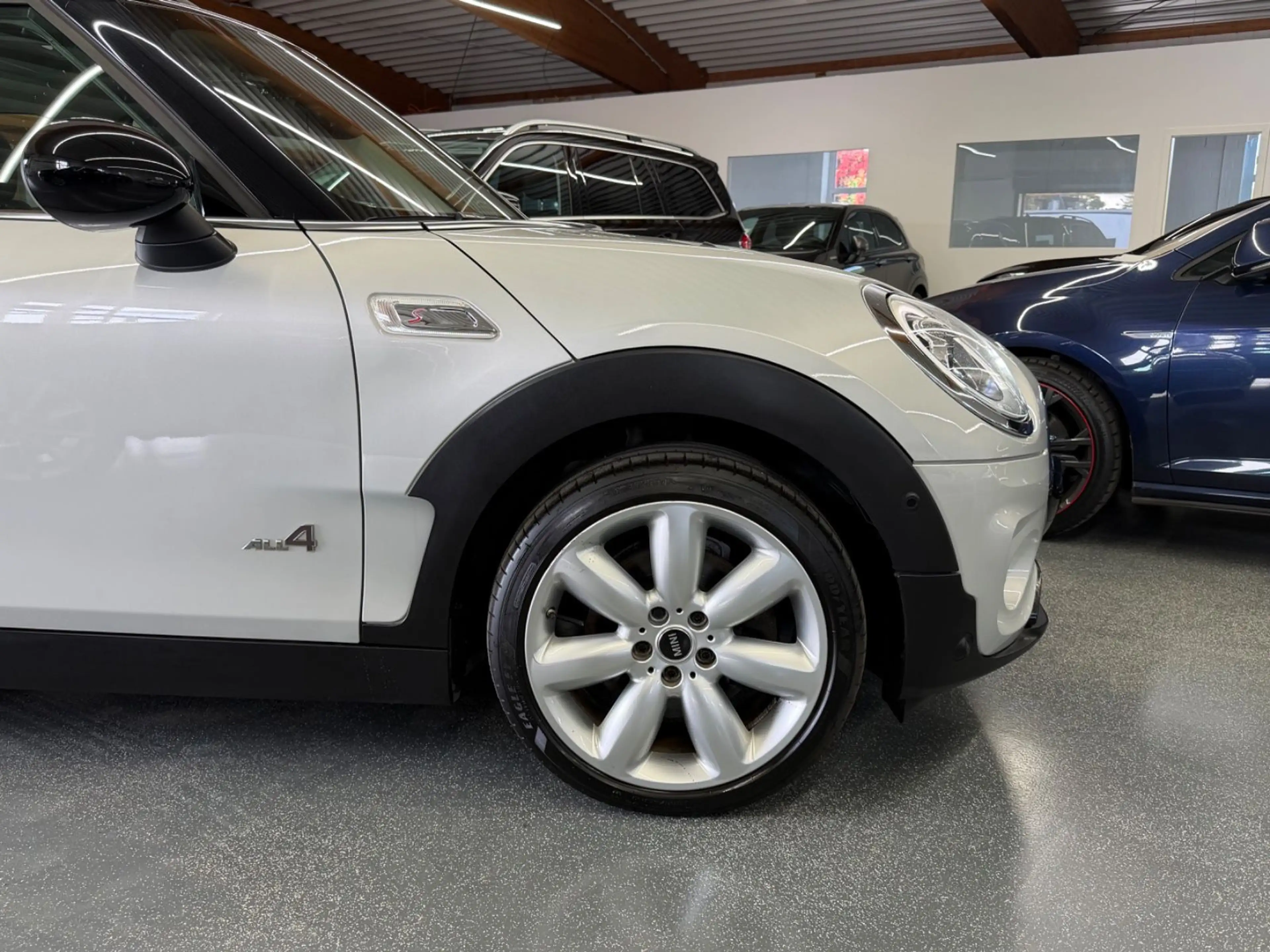 MINI Cooper S Clubman All4 JCW LED Leder Panorama — photo 5