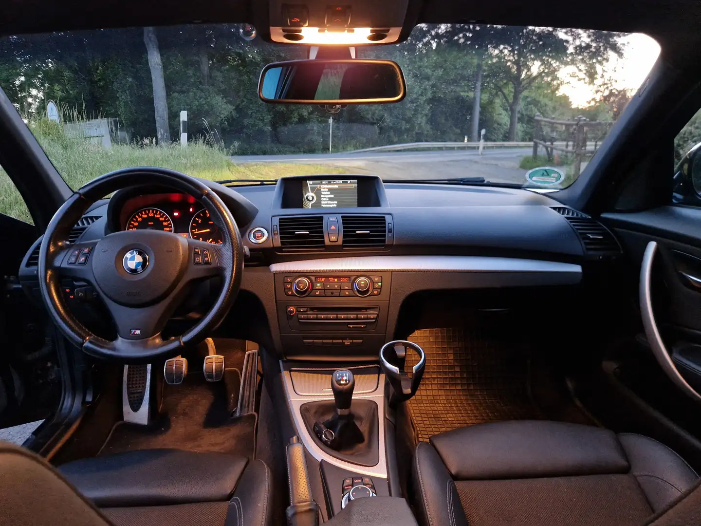 BMW 118 118i Black - 2