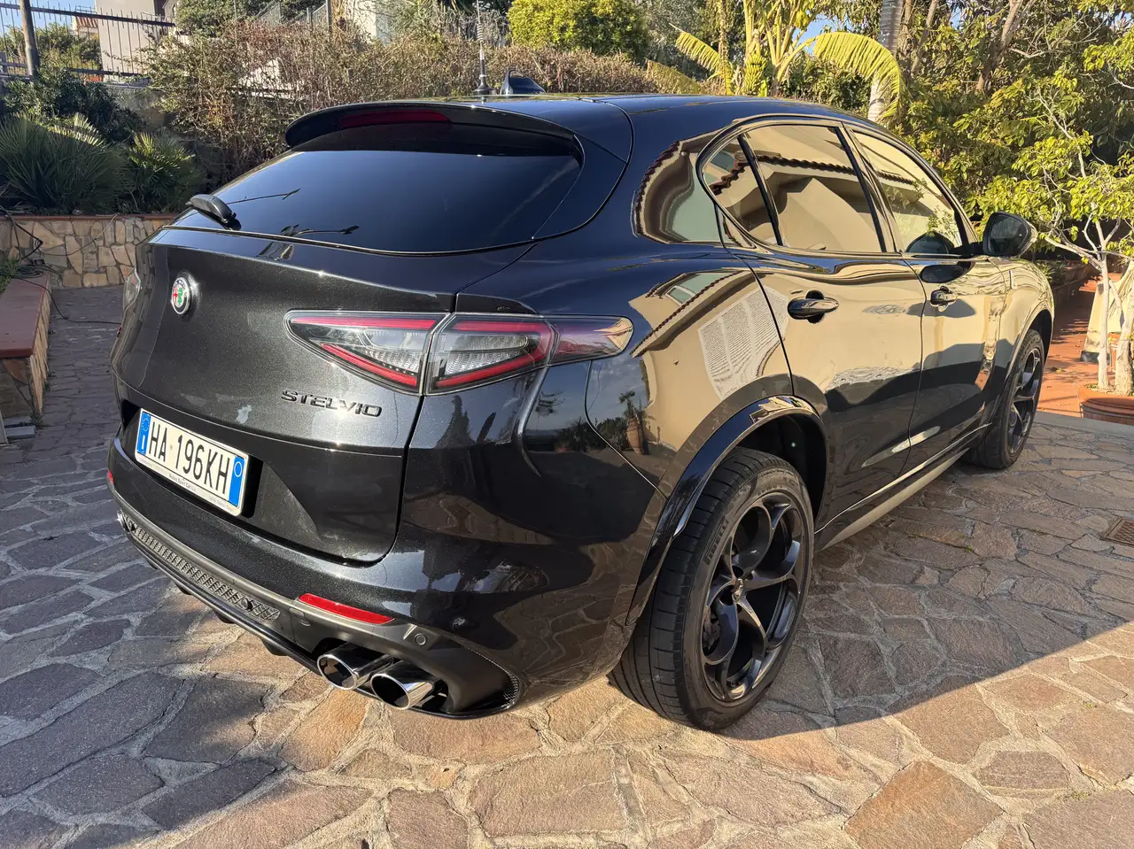 Alfa Romeo Stelvio 2025 — фото 6