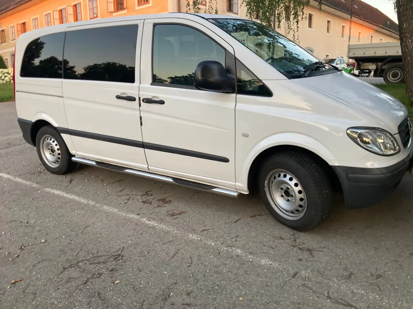 Mercedes-Benz Vito Vito 111 CDI Eco Bus lang Eco Weiß - 2