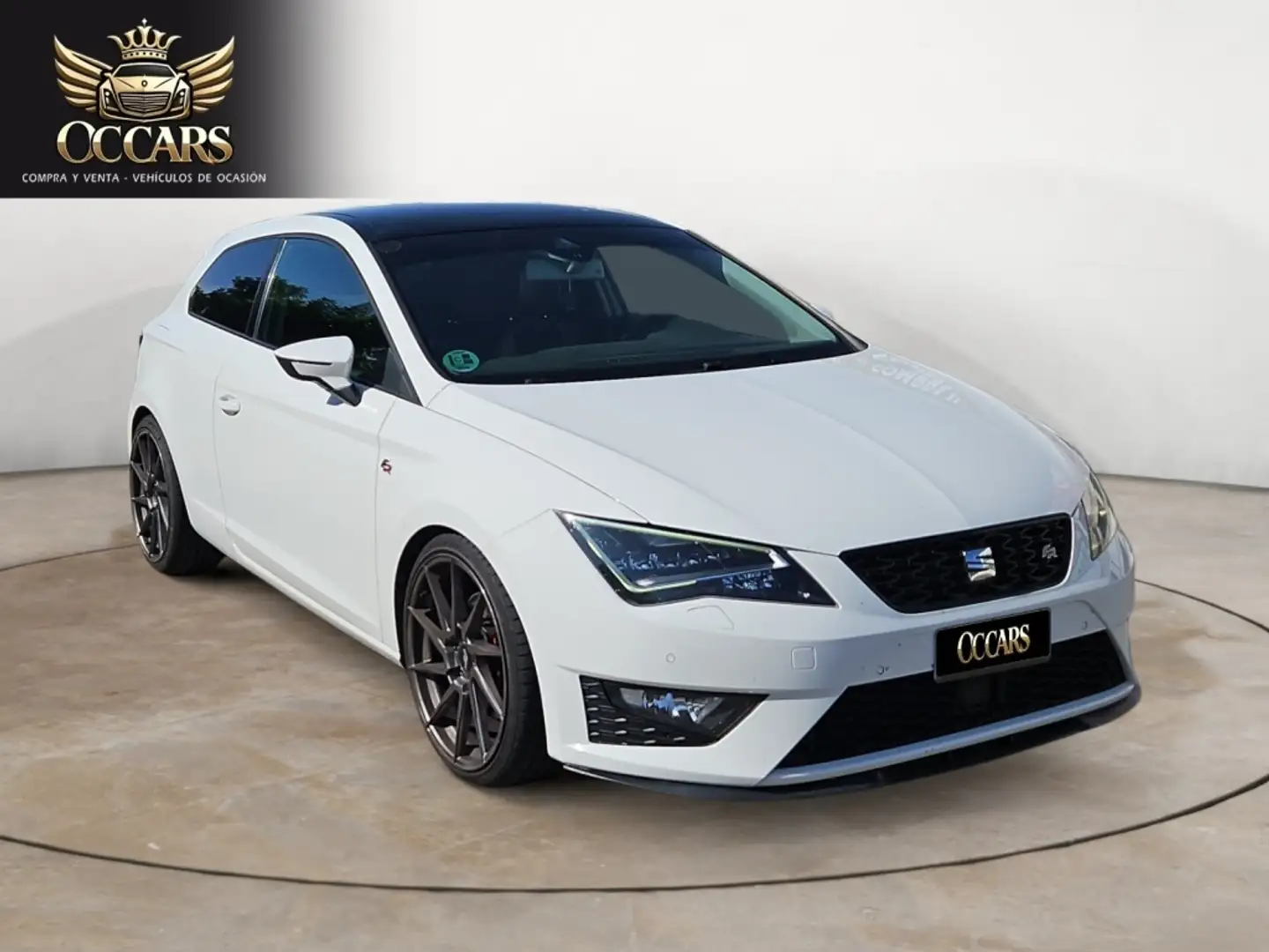 SEAT Leon SC 1.8 TSI S&S FR DSG7 180 Weiß - 2