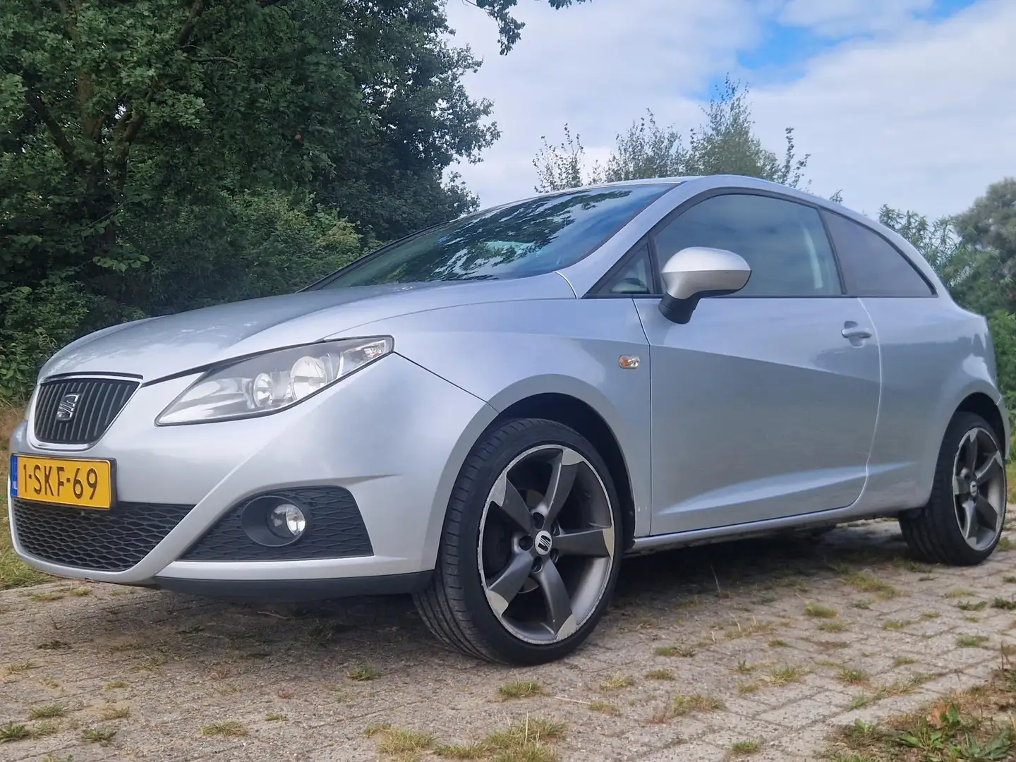 SEAT Ibiza Ibiza 1.2 TDI Style Eco. Zilver - 1