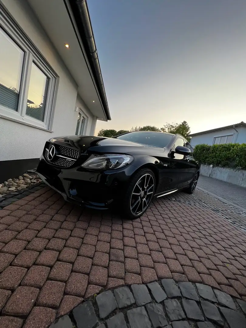 Mercedes-Benz C 43 AMG 4Matic T 9G-TRONIC - 2