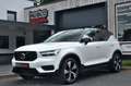 Volvo XC40 1.5 T4 Rech R-Design Panoramadak. Wit - thumbnail 1