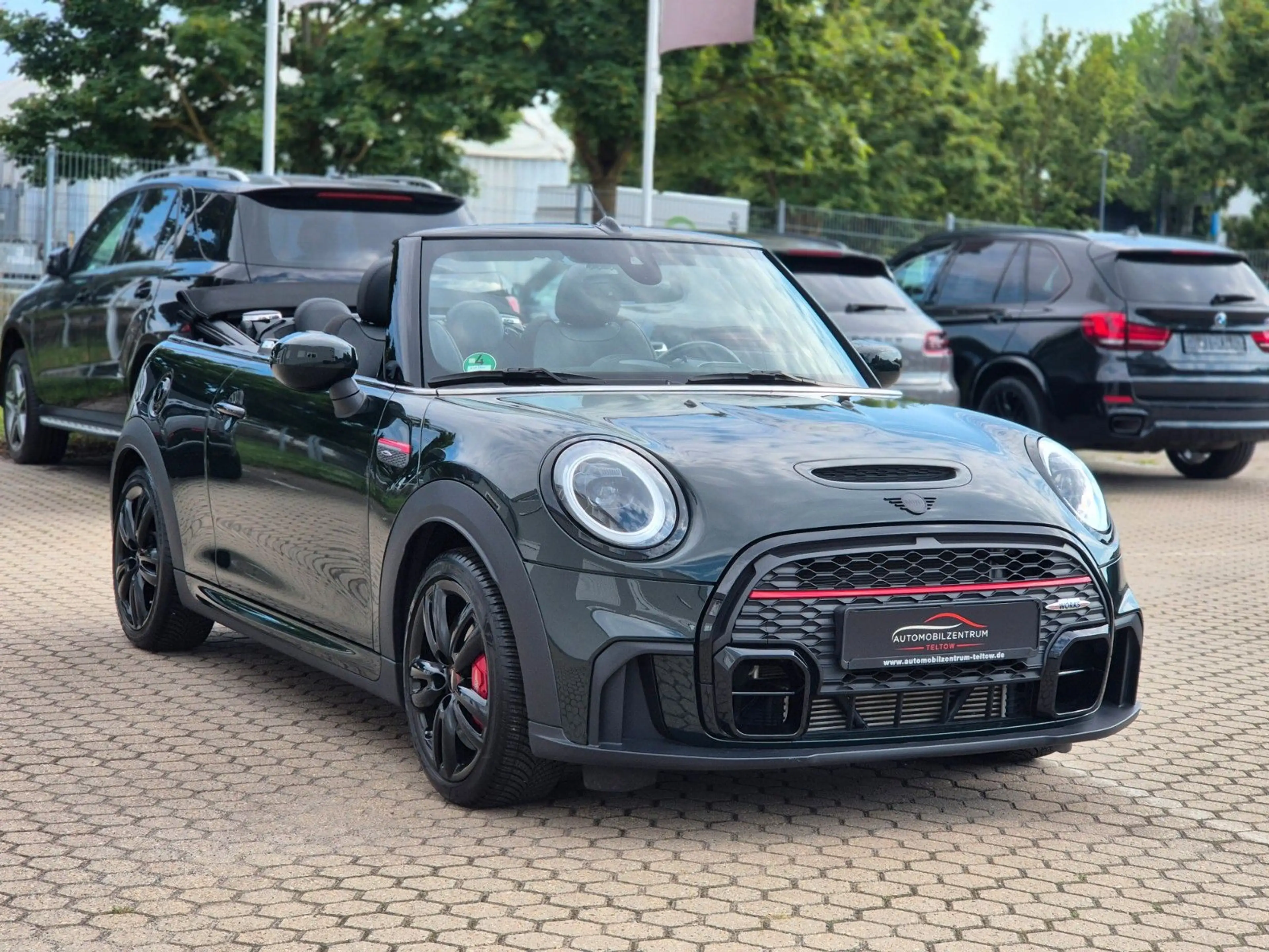MINI John Cooper Works Cabrio John Cooper Works Trim Cabrio Aut. Premium Paket — photo 8
