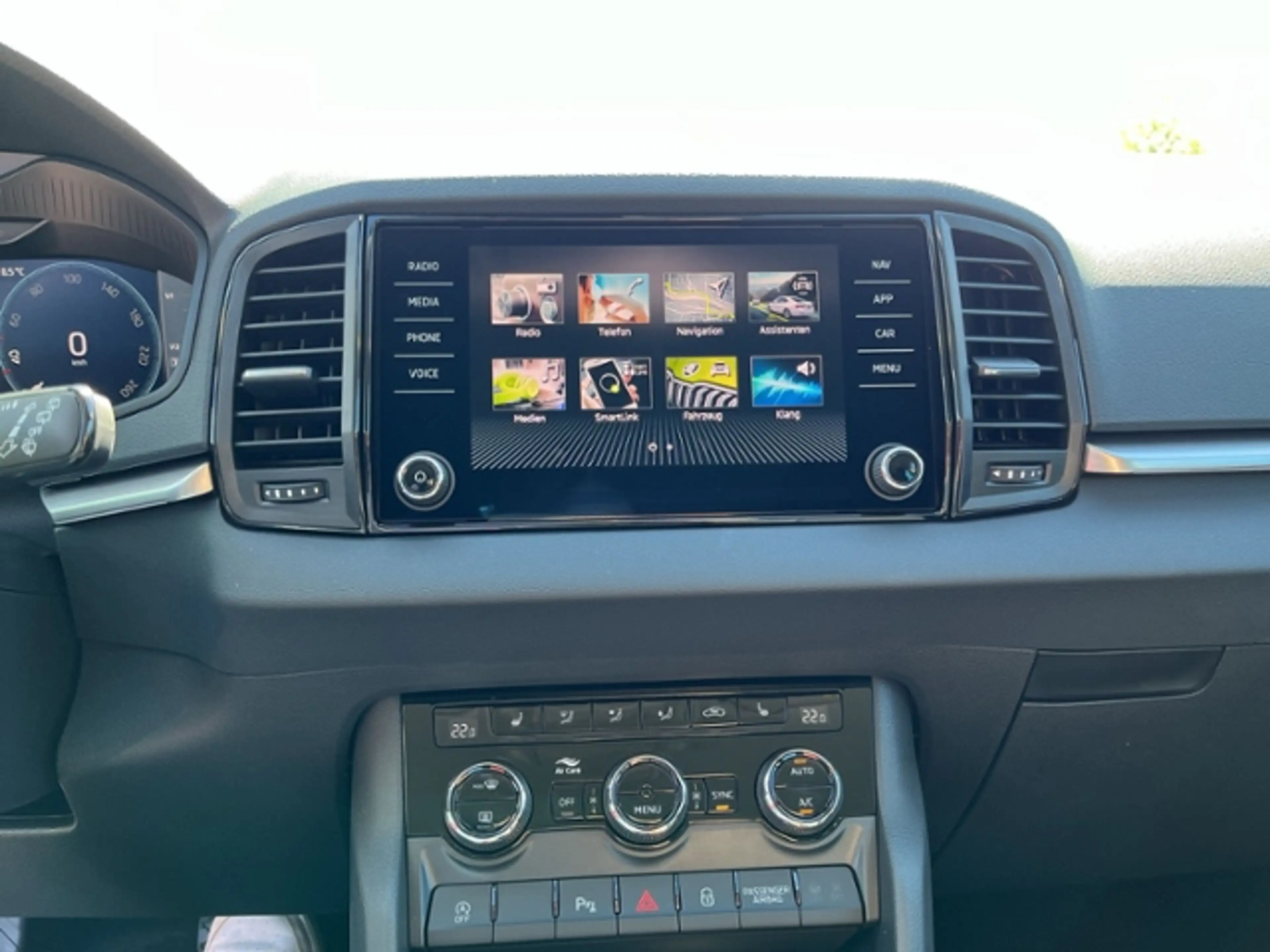 Skoda Karoq 2.0 TDI DSG Balance #Navi #el.Heckklappe #Assiste — photo 14