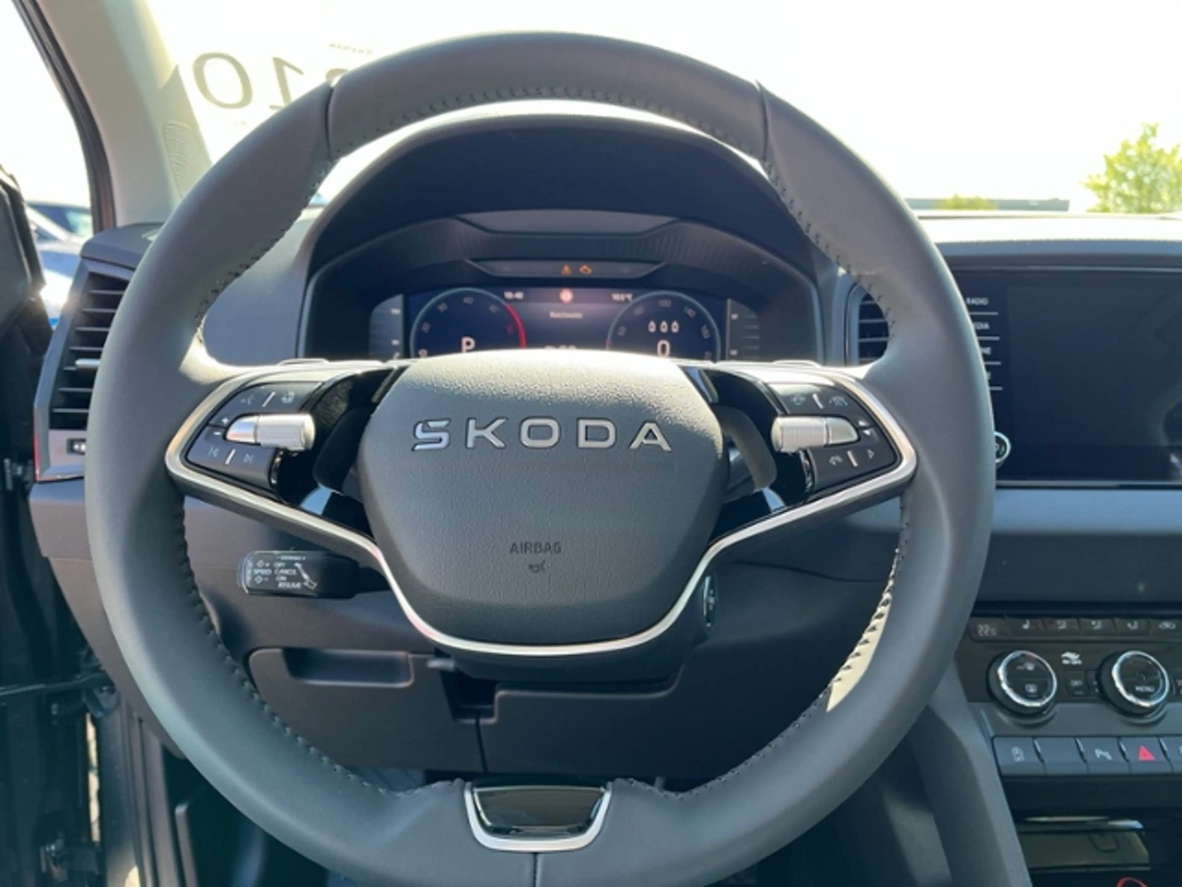 Skoda Karoq 2.0 TDI DSG Balance #Navi #el.Heckklappe #Assiste — photo 12