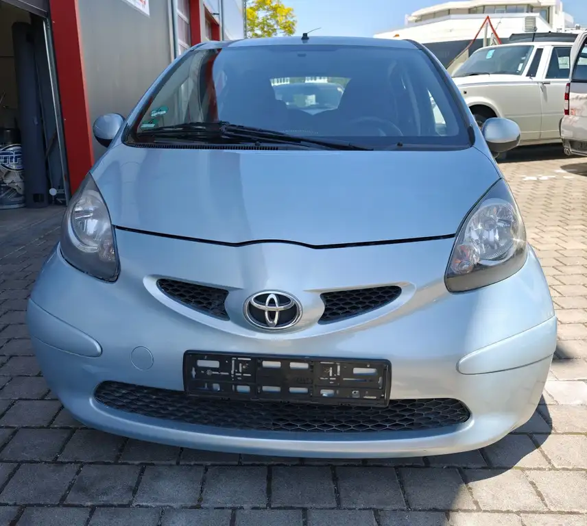 Toyota Aygo 2008 из Европы — купить под ключ