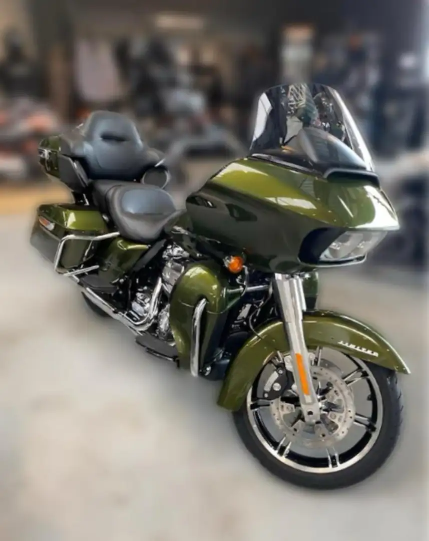Harley-Davidson Road Glide Limited Verde - 1
