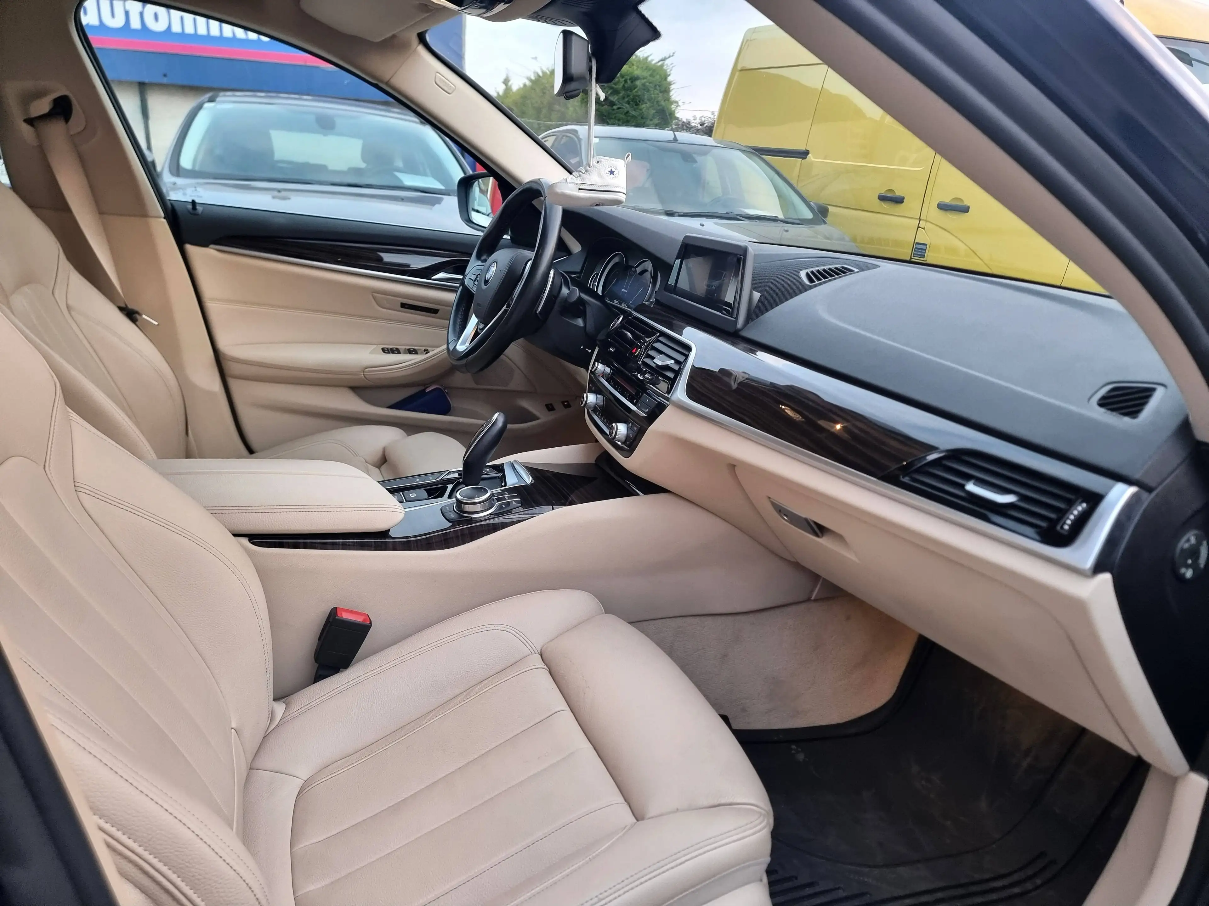 BMW 530 530e PHEV iPerformance — photo 7