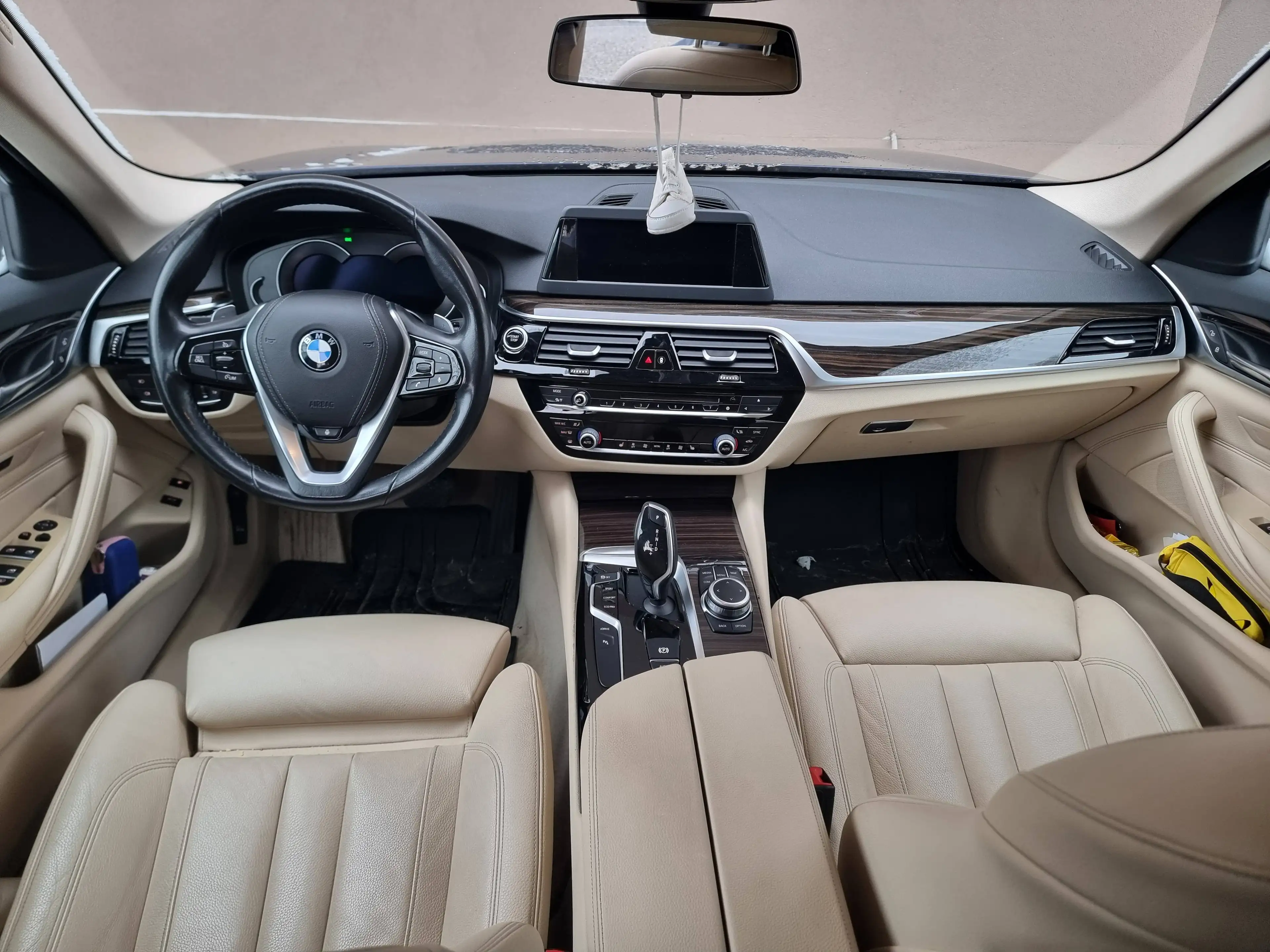 BMW 530 530e PHEV iPerformance — photo 8
