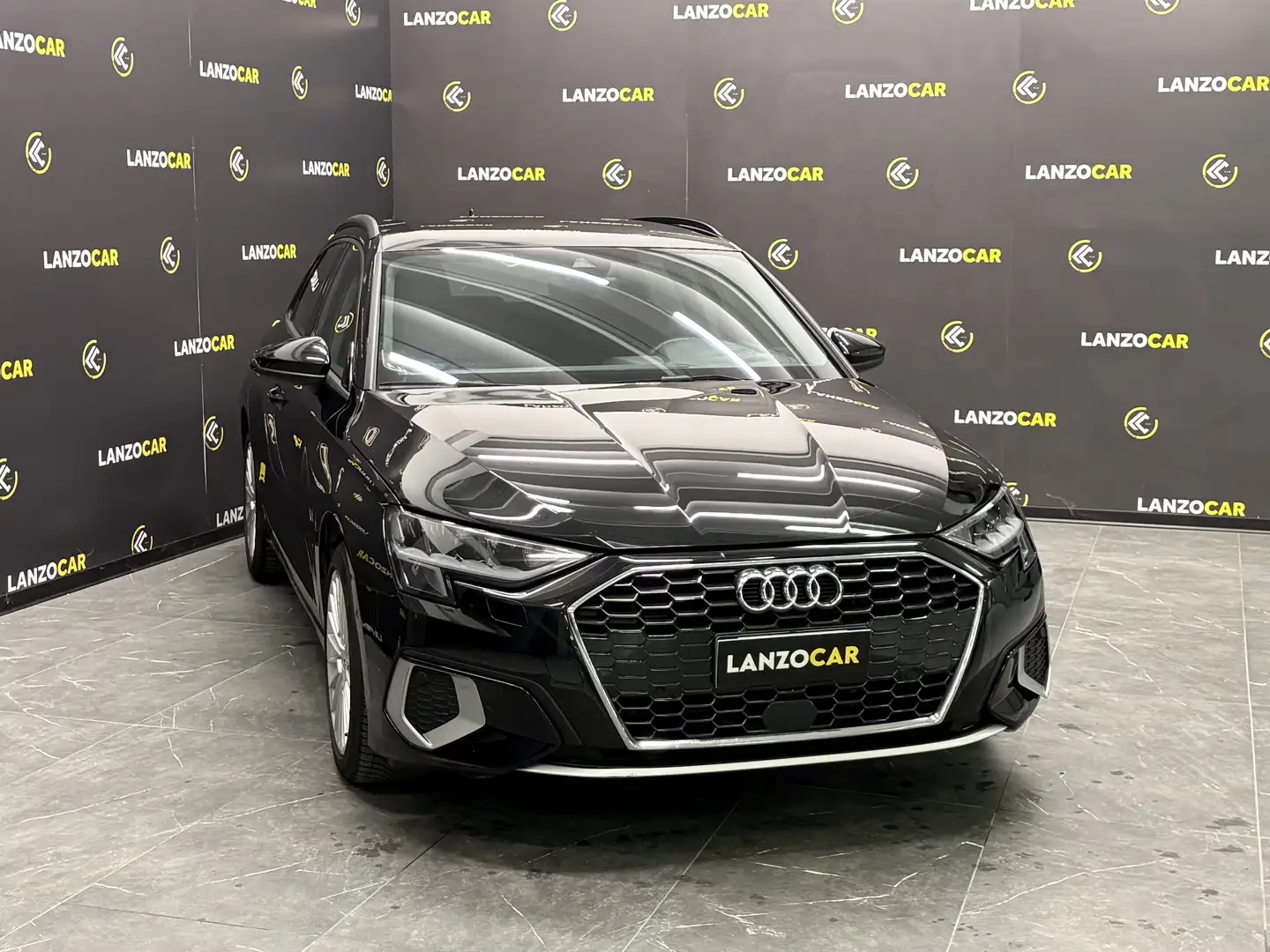 Audi A3 SPORTBACK 35 S-TRONIC*PREZZO REALE* Schwarz - 2
