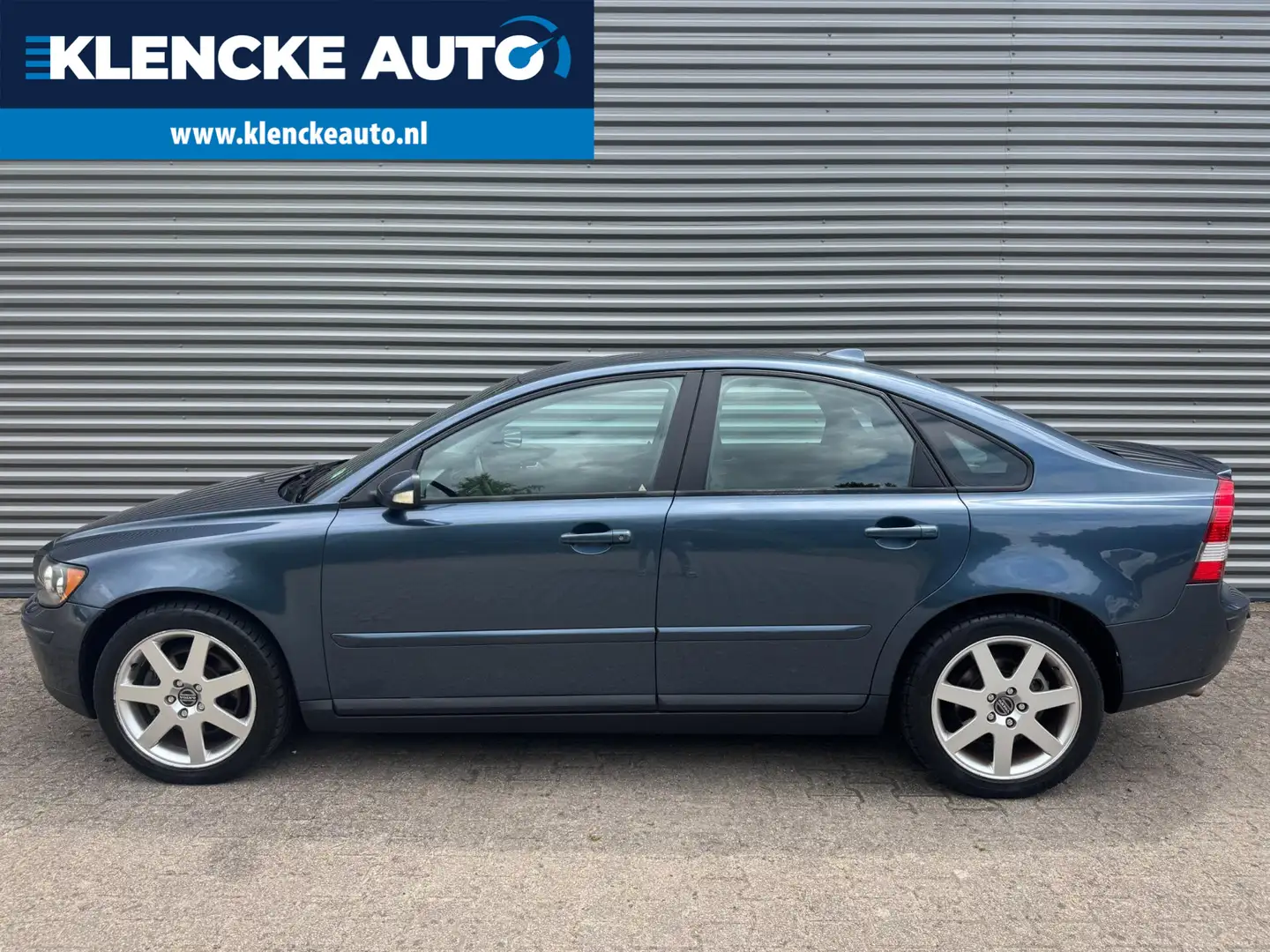 Volvo S40 2.5 T5 Summum 164.905km ! 220PK 5-cilinder Automaa Albastru - 2