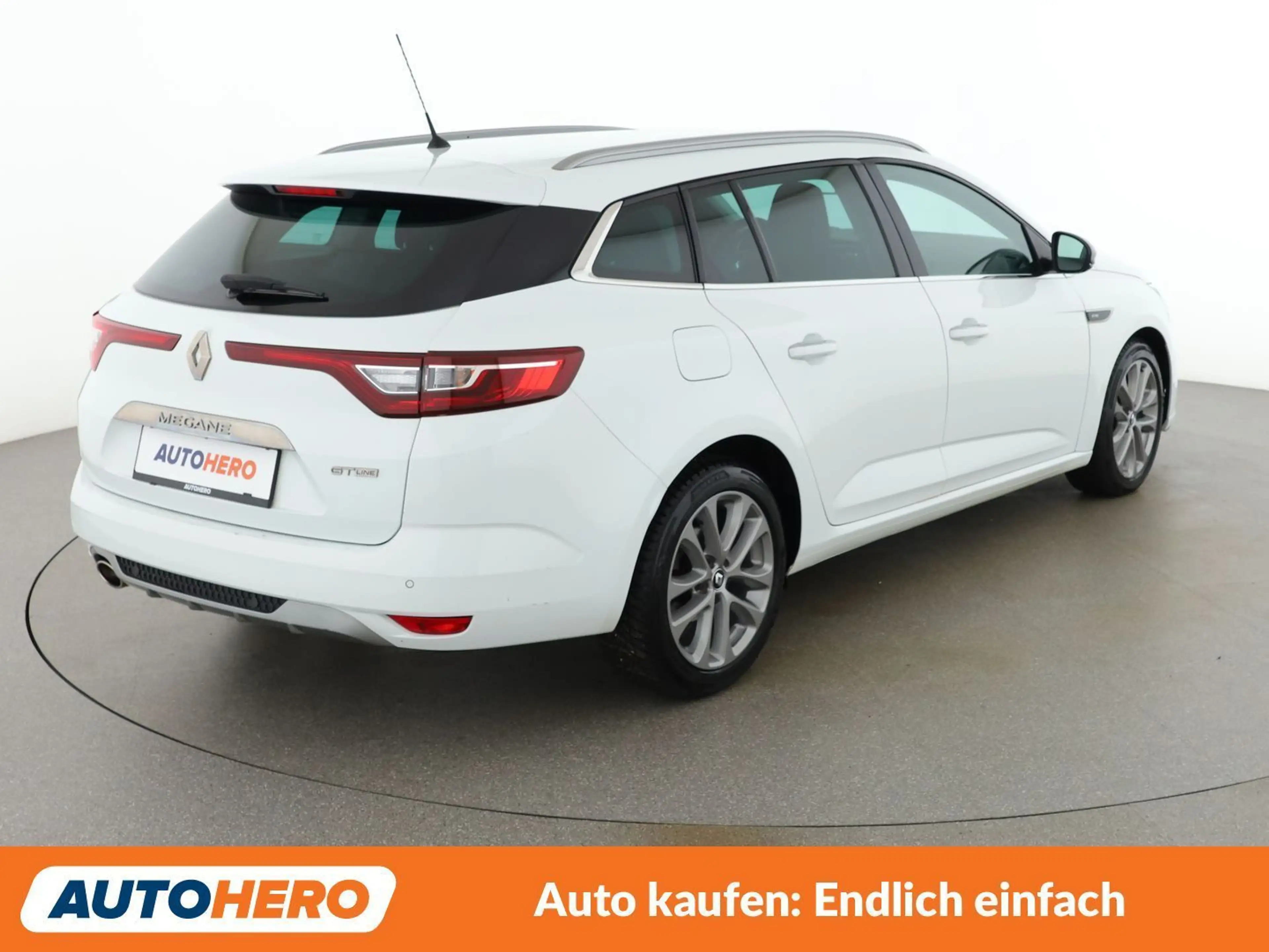 Renault Megane 1.6 dCi Energy GT-Line — photo 6
