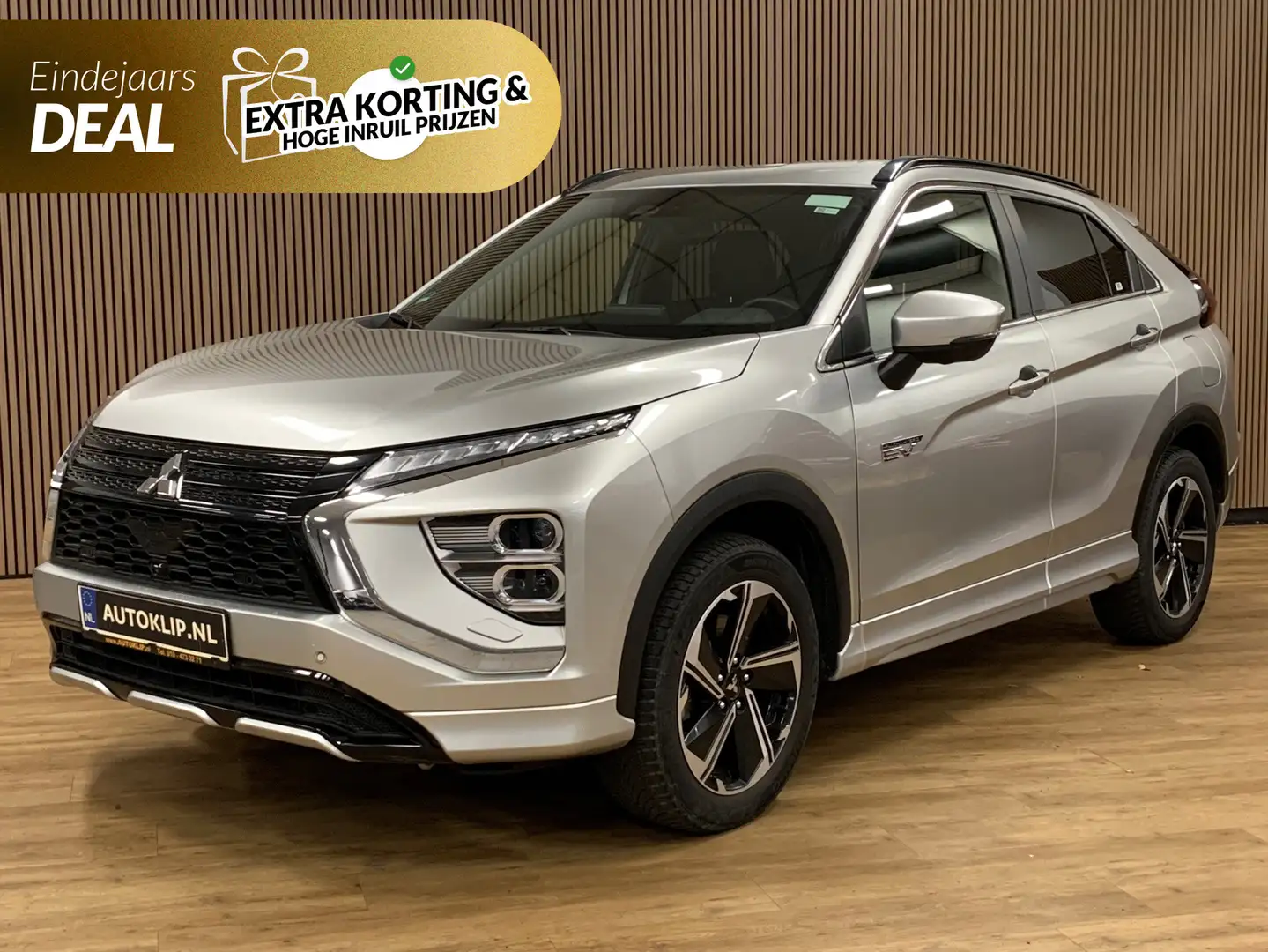 Mitsubishi Eclipse Cross 2.4 PHEV Executive|Camera|Navigatie|Climate Contro Zilver - 1
