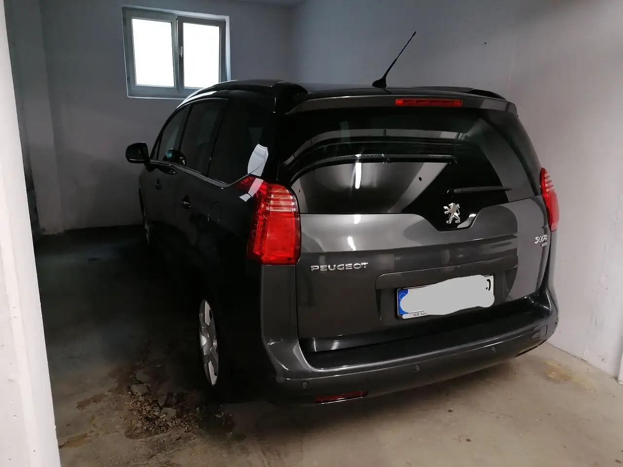 Peugeot 5008