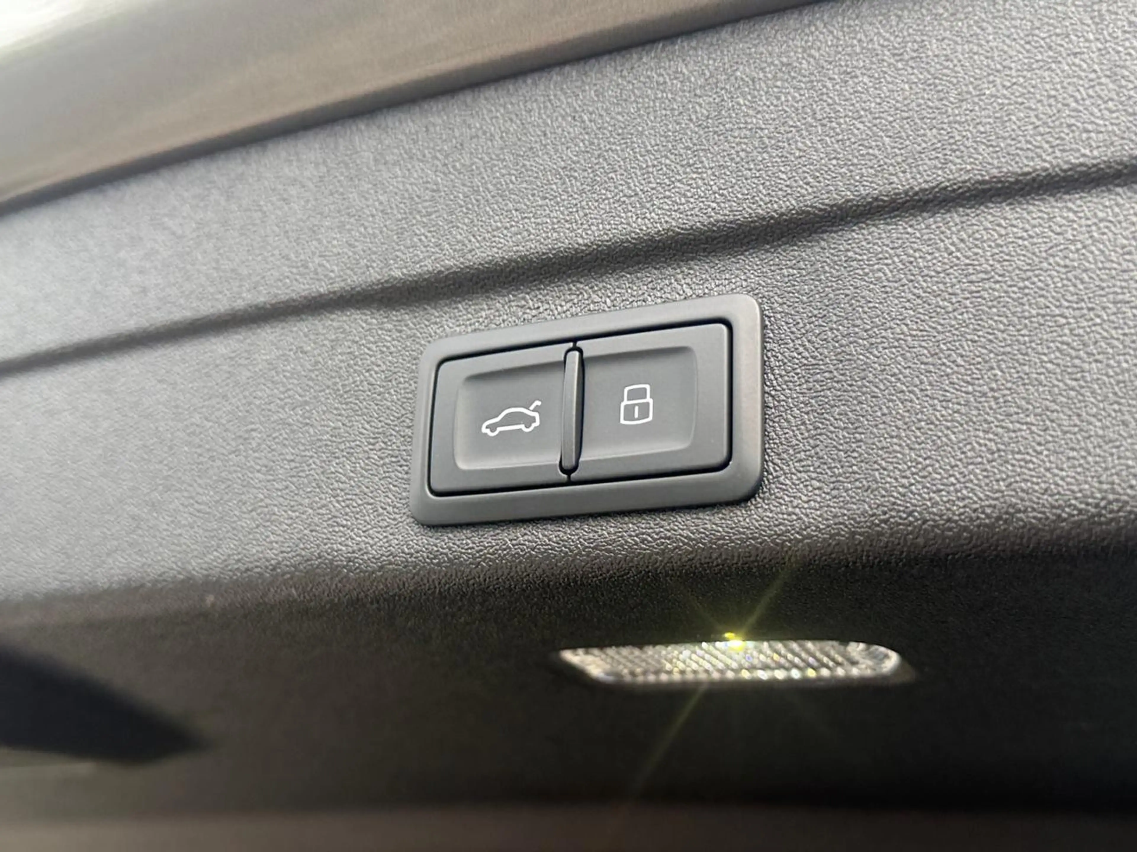 Audi A5 2.0 TFSI  Automaat  150Kw ( 204 Pk ) /// Camera /// Sportzetels /// LED koplampen PLUS — photo 10