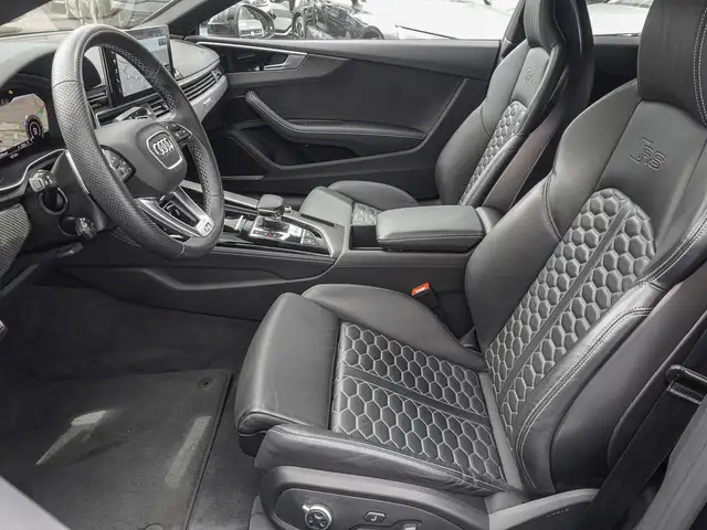 Audi RS5 view 14
