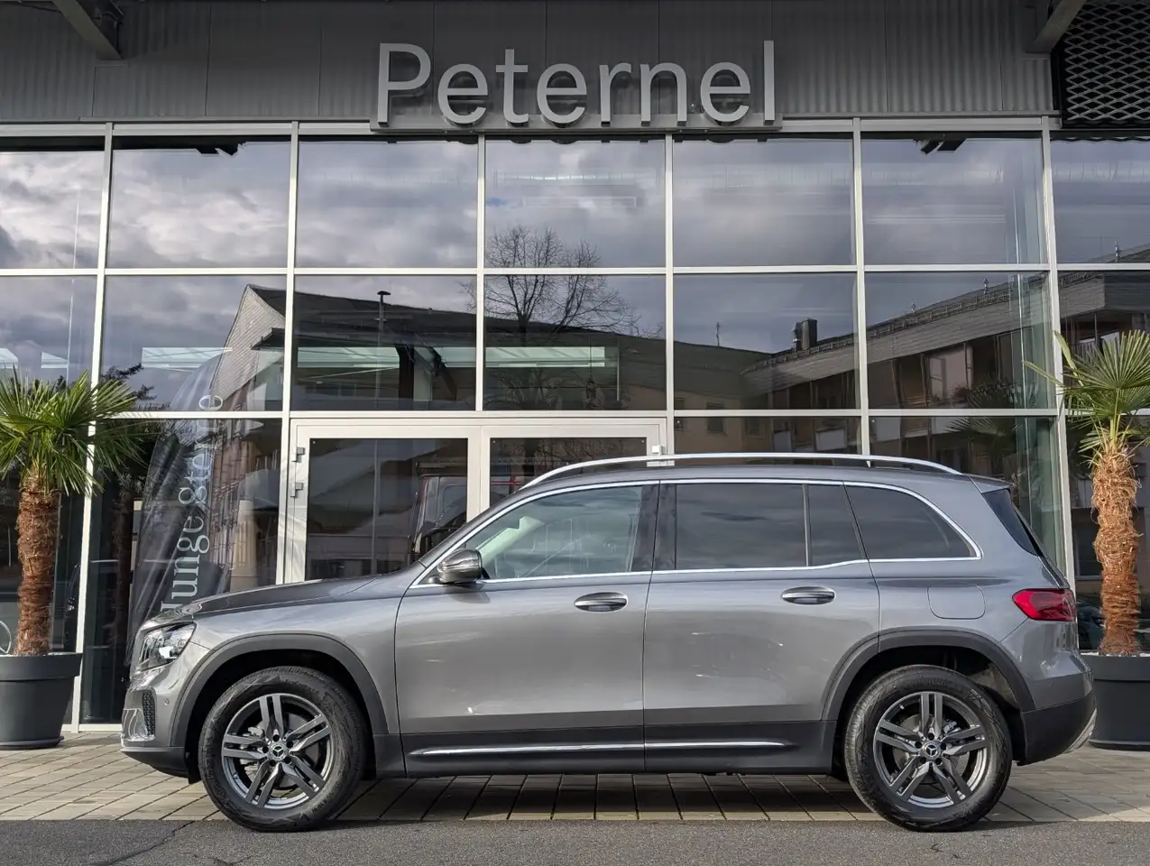 Mercedes-Benz GLB 200 Progressive PTS Shz Mbeam eHeck AUT RKam 3