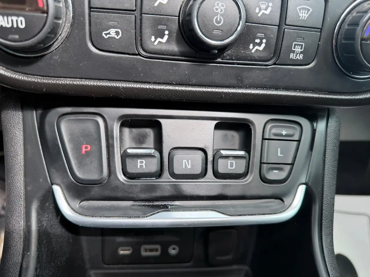 GMC Terrain снимка GMC Terrain