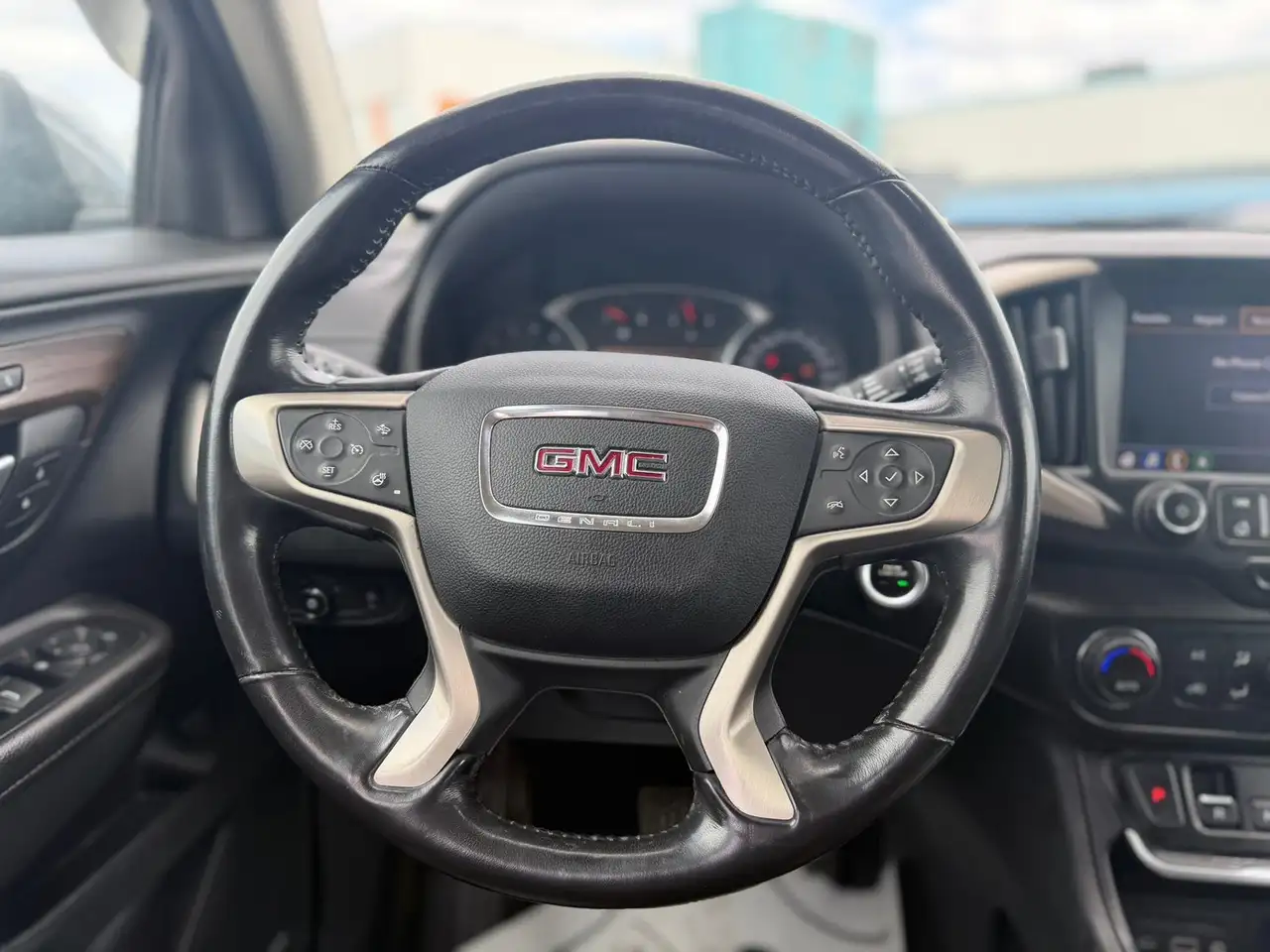 GMC Terrain снимка GMC Terrain
