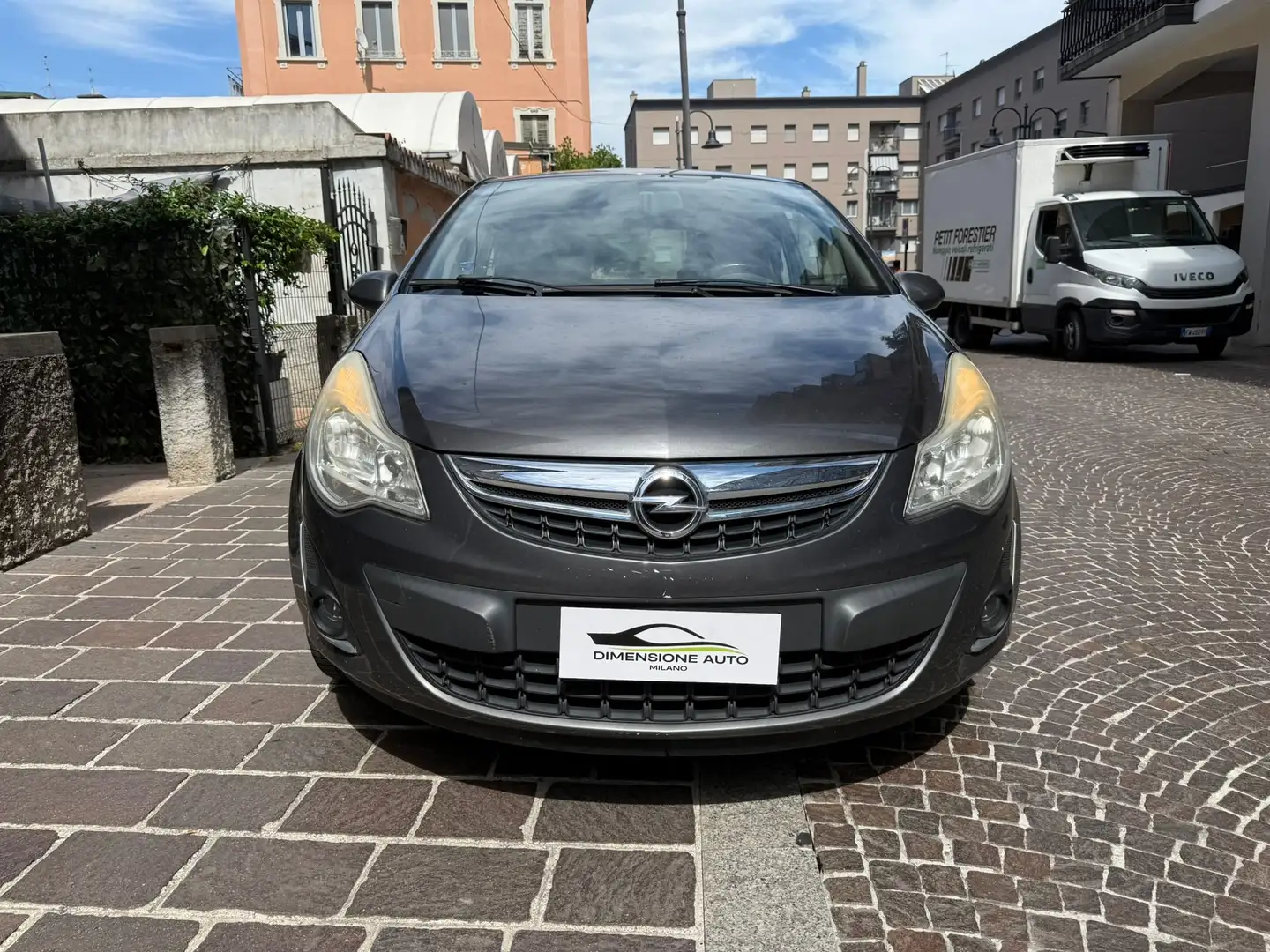 Opel Corsa Corsa IV 2010 3p 1.2 (elective) Gpl-tech 85cv Gris - 2