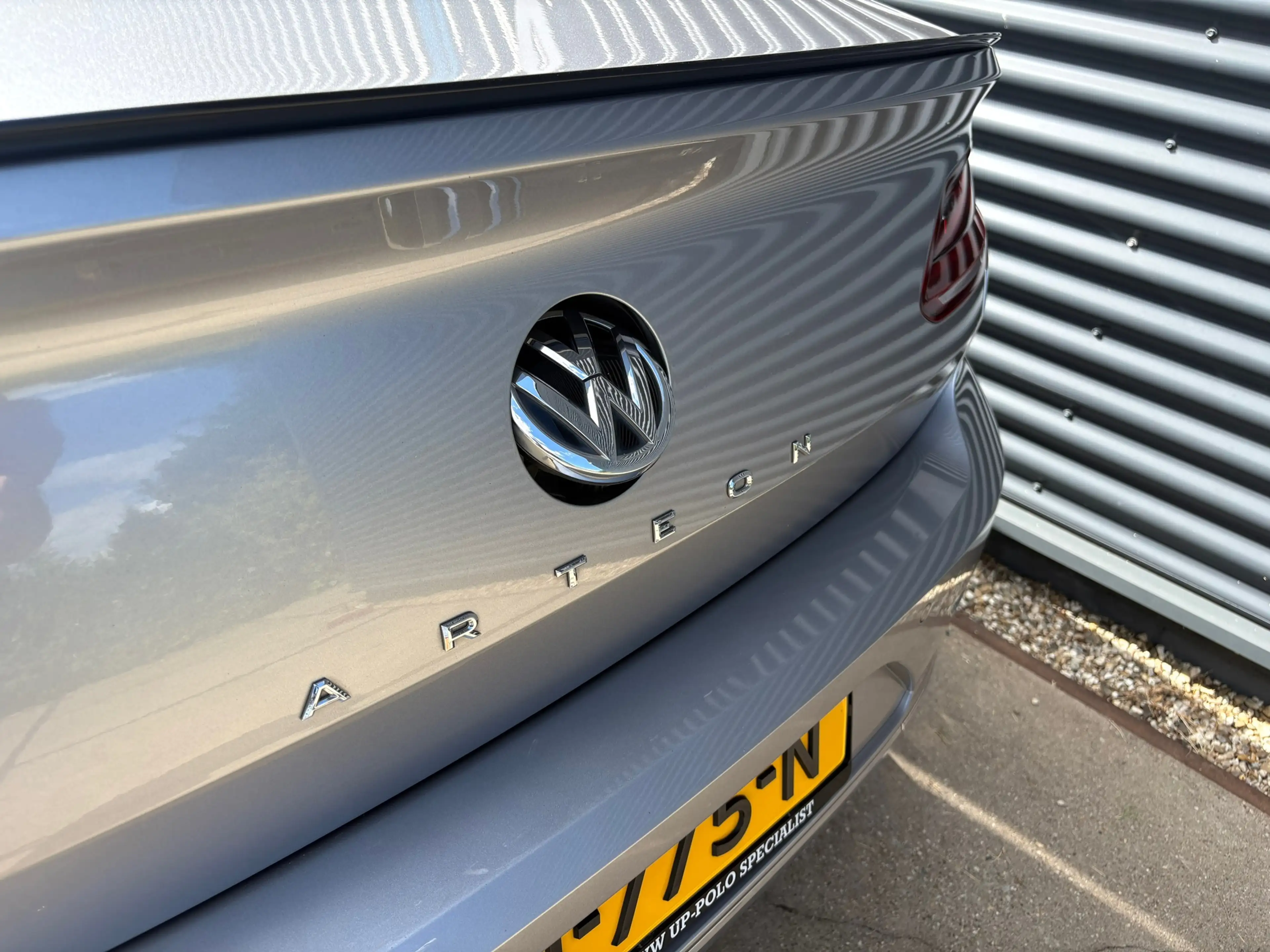 Volkswagen Arteon 2.0 TDI R-LINE CAMERA/ PANORAMA/ PARK ASSIST — photo 6