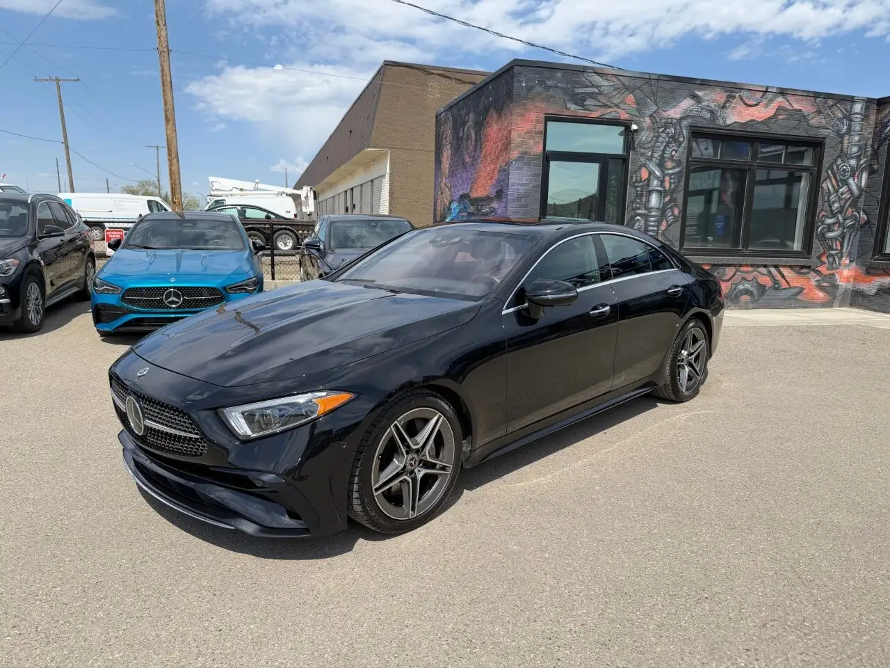Mercedes-Benz CLS снимка Mercedes-Benz CLS