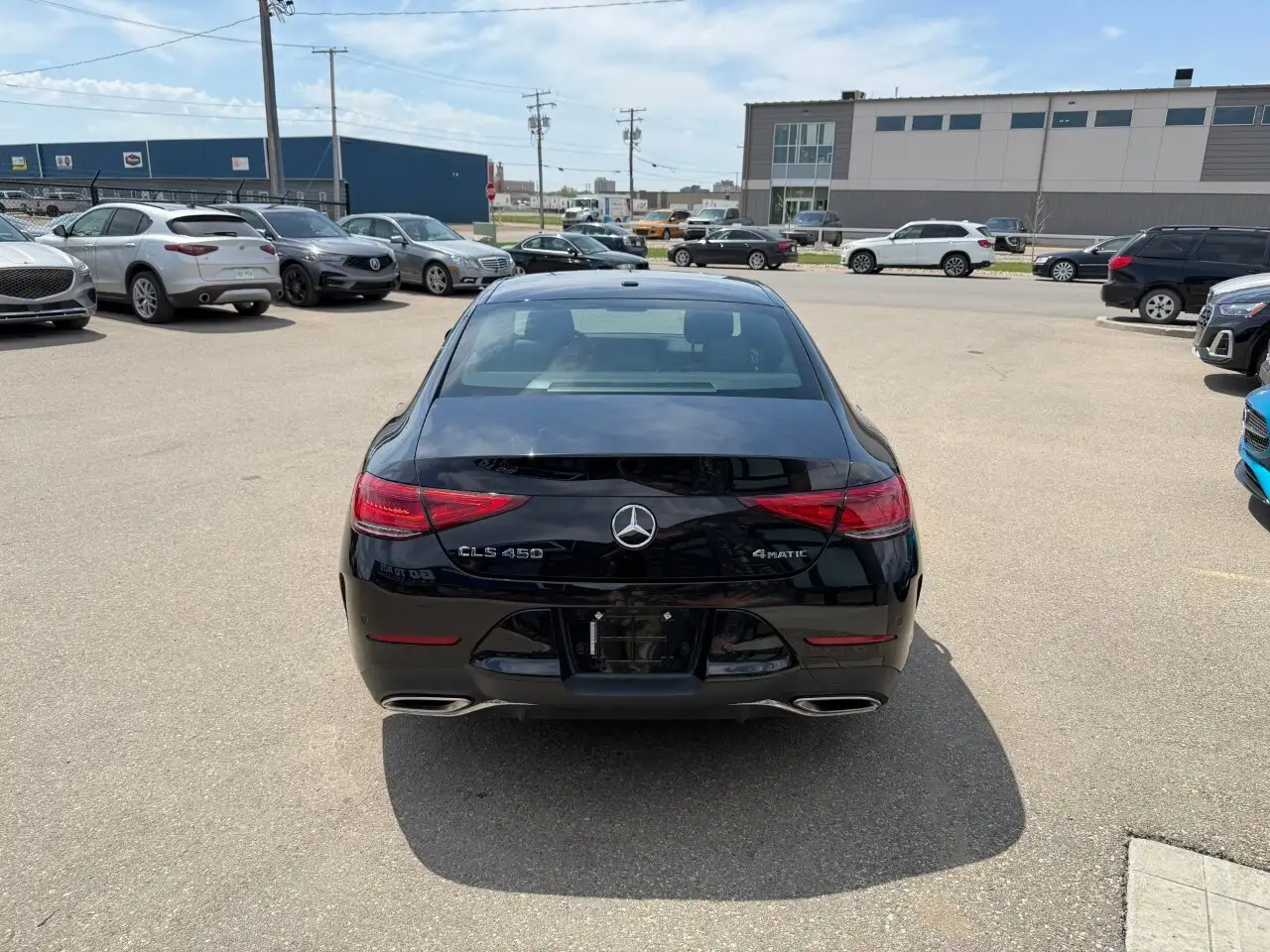 Mercedes-Benz CLS снимка Mercedes-Benz CLS