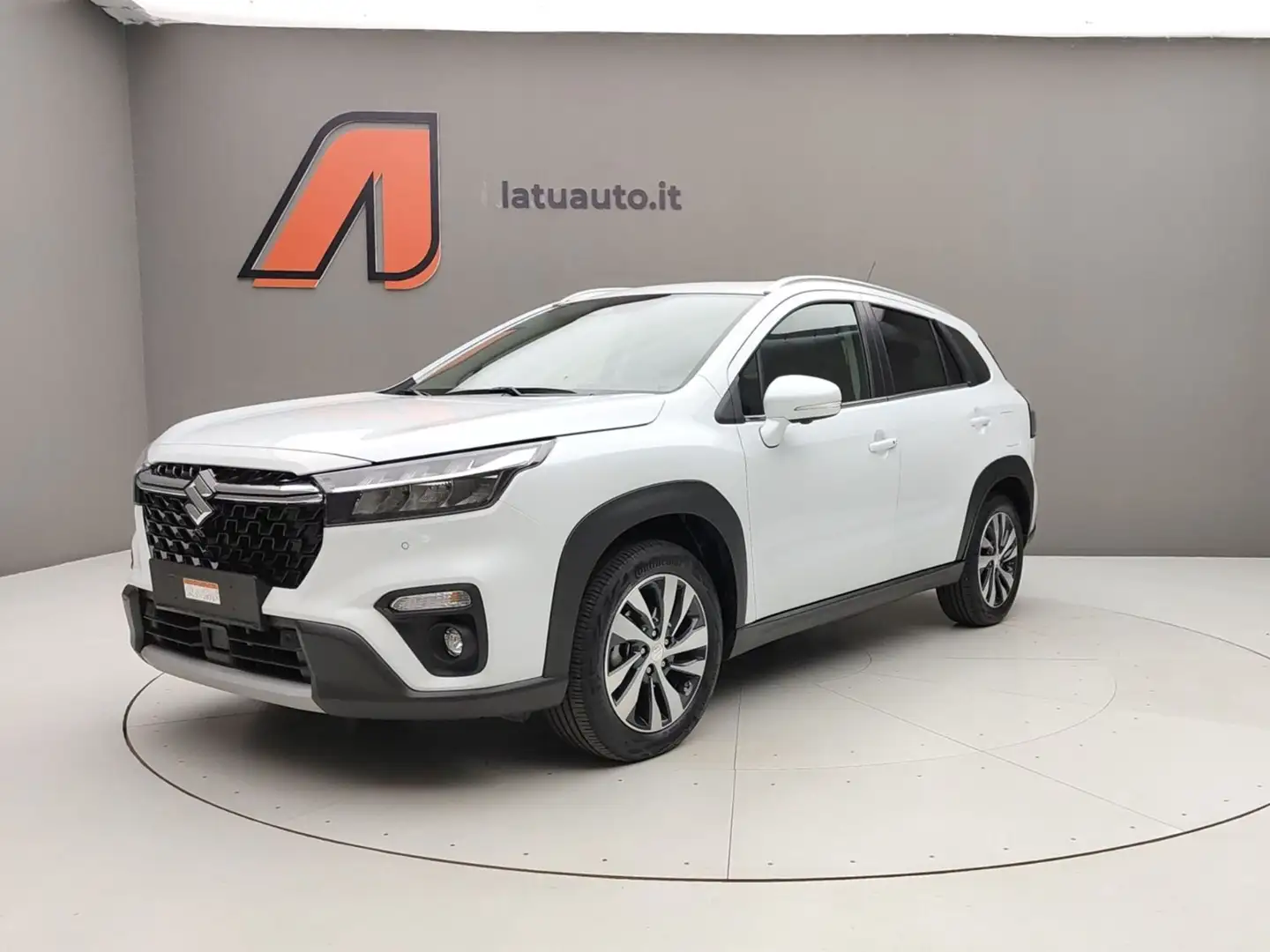 Suzuki S-Cross 1.5 HYBRID 140CV STARVIEW AT Bianco - 1