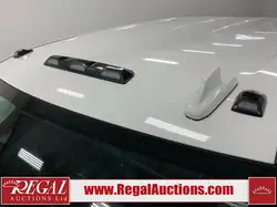 GMC Sierra 3500HD снимка GMC Sierra 3500HD