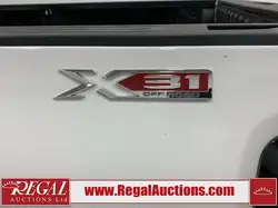 GMC Sierra 3500HD снимка GMC Sierra 3500HD