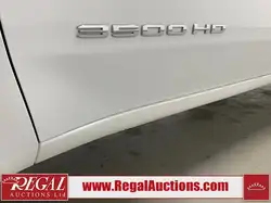 GMC Sierra 3500HD снимка GMC Sierra 3500HD