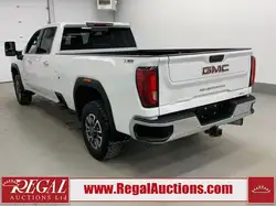 GMC Sierra 3500HD снимка GMC Sierra 3500HD