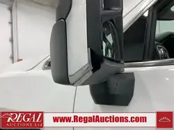 GMC Sierra 3500HD снимка GMC Sierra 3500HD