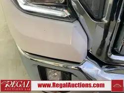 GMC Sierra 3500HD снимка GMC Sierra 3500HD