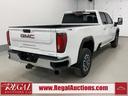 GMC Sierra 3500HD снимка GMC Sierra 3500HD