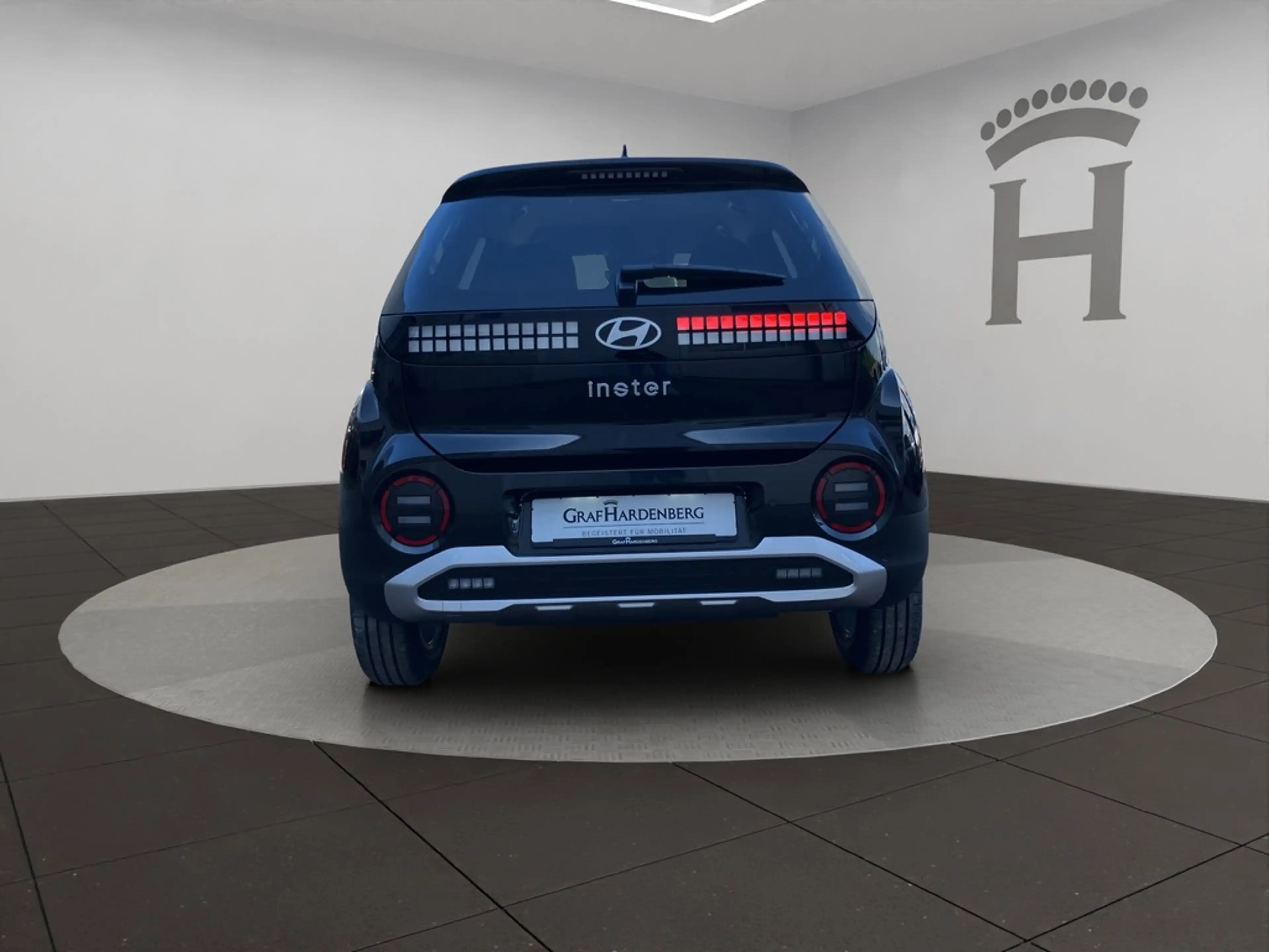 Hyundai Inster EV 49 kWh TREND EFFIZIENZ SHZ PDC NAV — photo 5