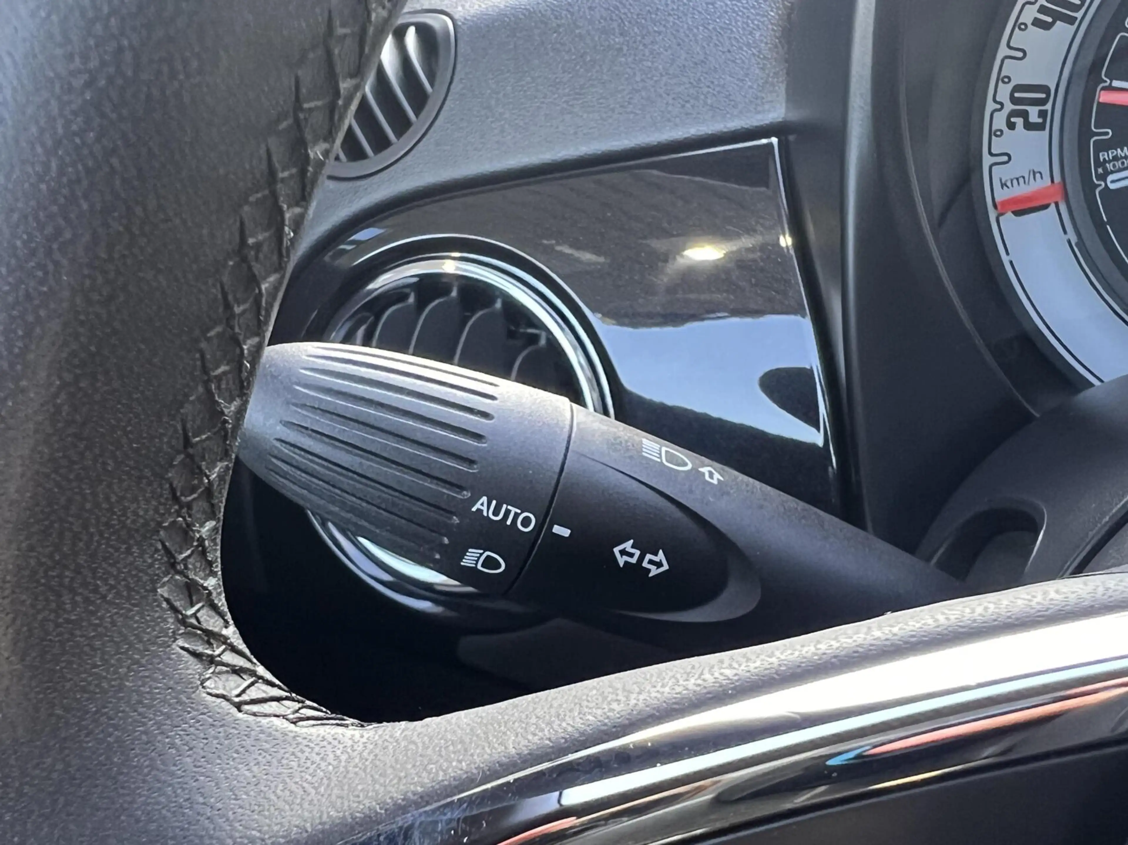 Fiat 500 1.0 Hybrid Dolcevita Clima Cruise Pano 1e Eig NAP — photo 34