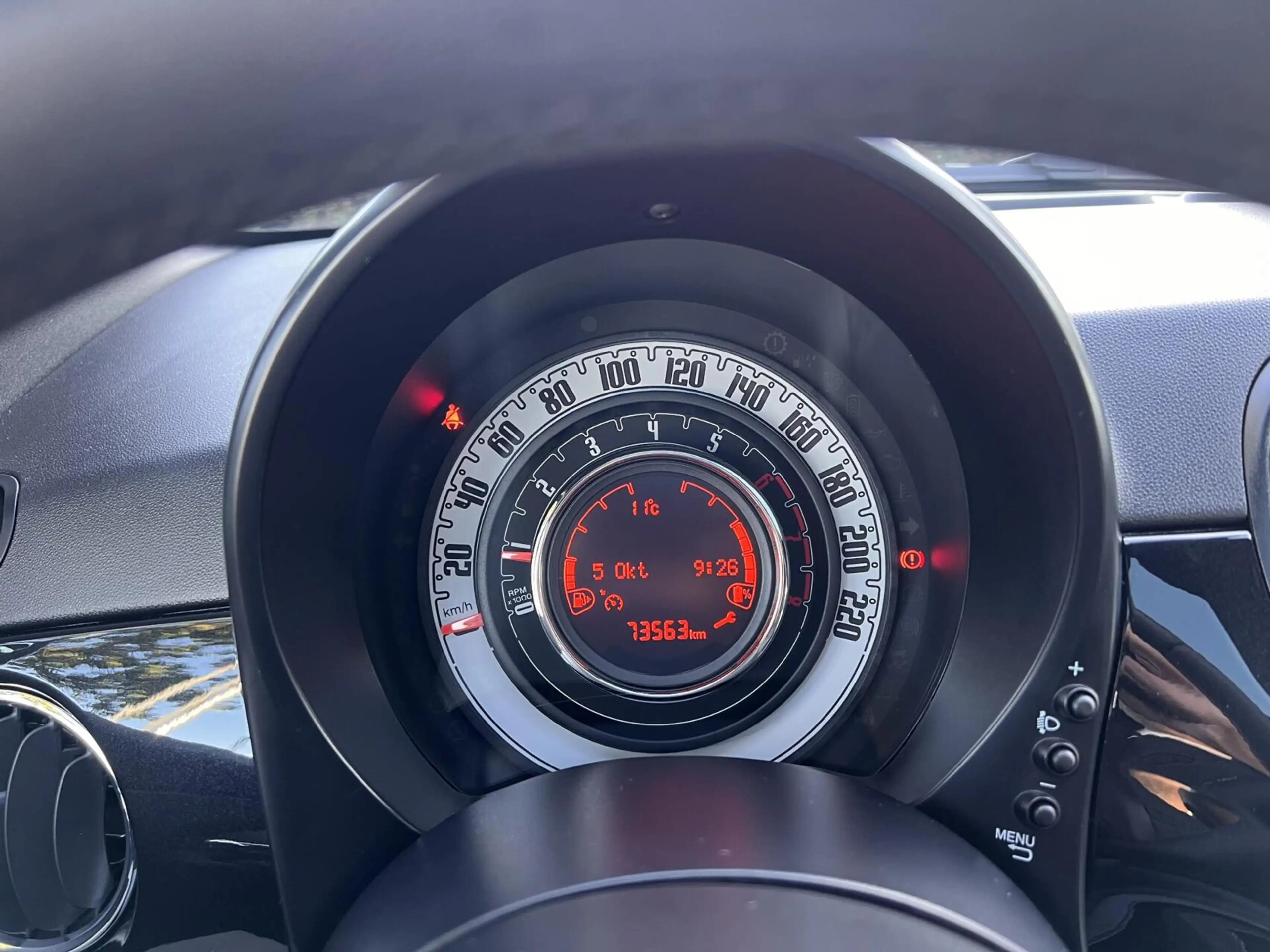 Fiat 500 1.0 Hybrid Dolcevita Clima Cruise Pano 1e Eig NAP — photo 21