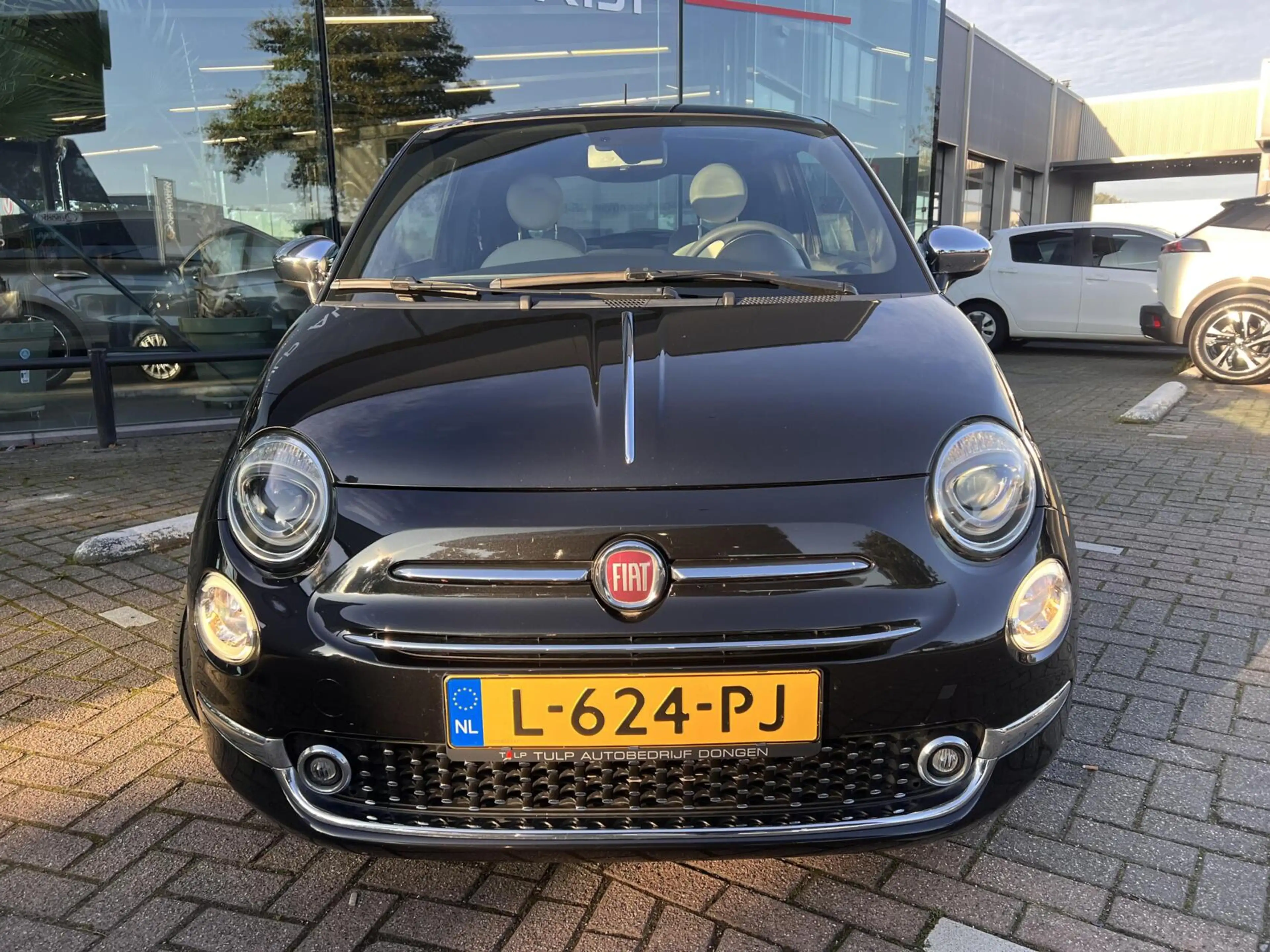 Fiat 500 1.0 Hybrid Dolcevita Clima Cruise Pano 1e Eig NAP — photo 9