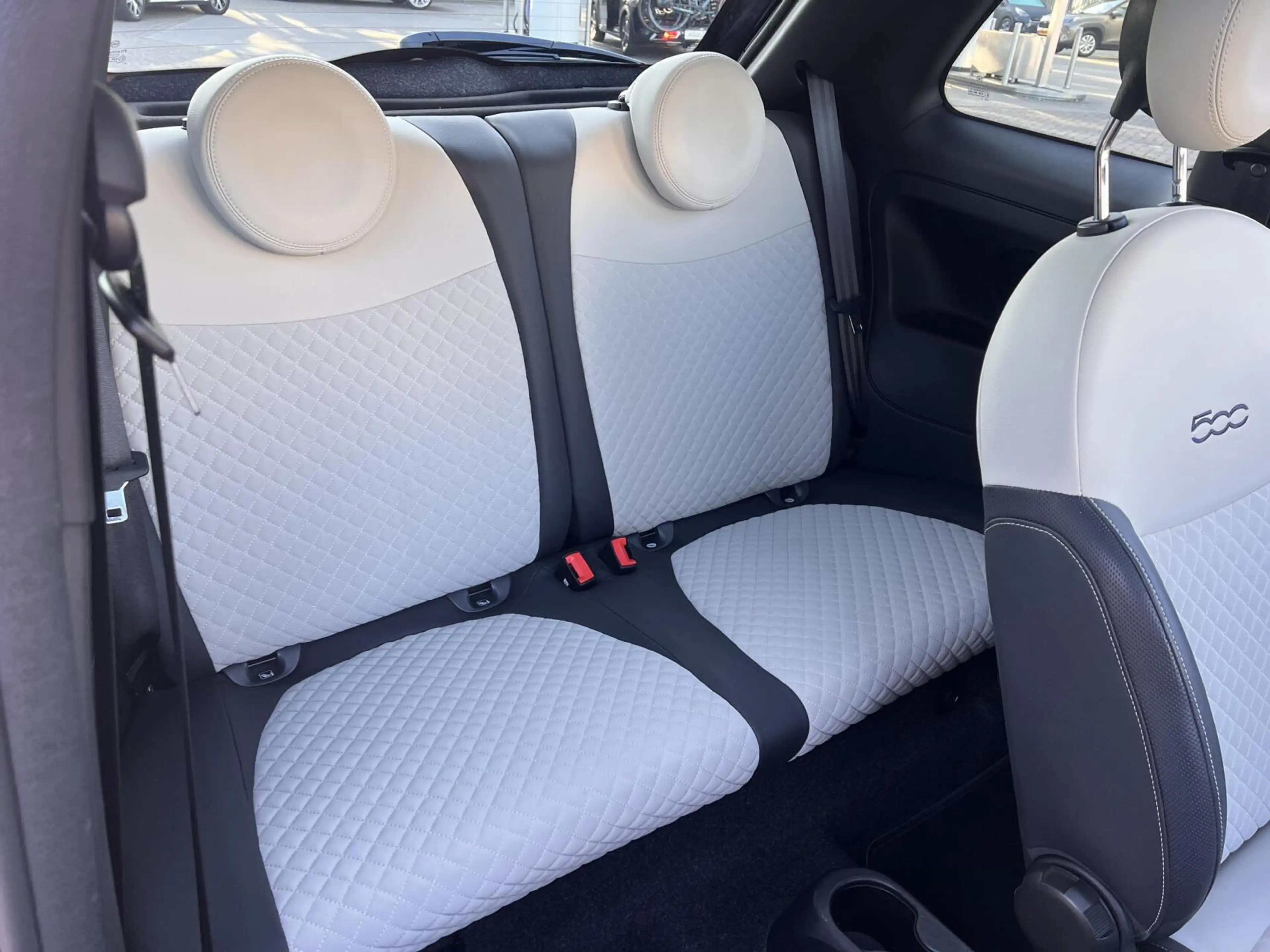 Fiat 500 1.0 Hybrid Dolcevita Clima Cruise Pano 1e Eig NAP — photo 20