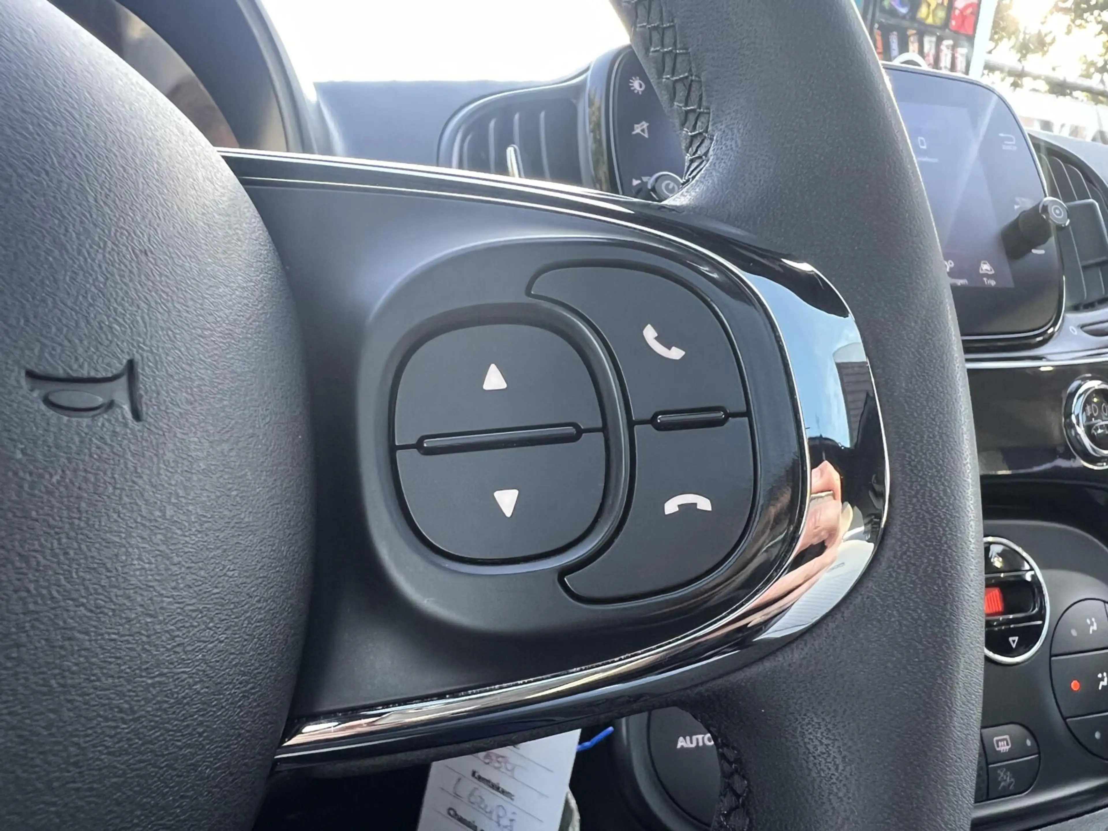 Fiat 500 1.0 Hybrid Dolcevita Clima Cruise Pano 1e Eig NAP — photo 32