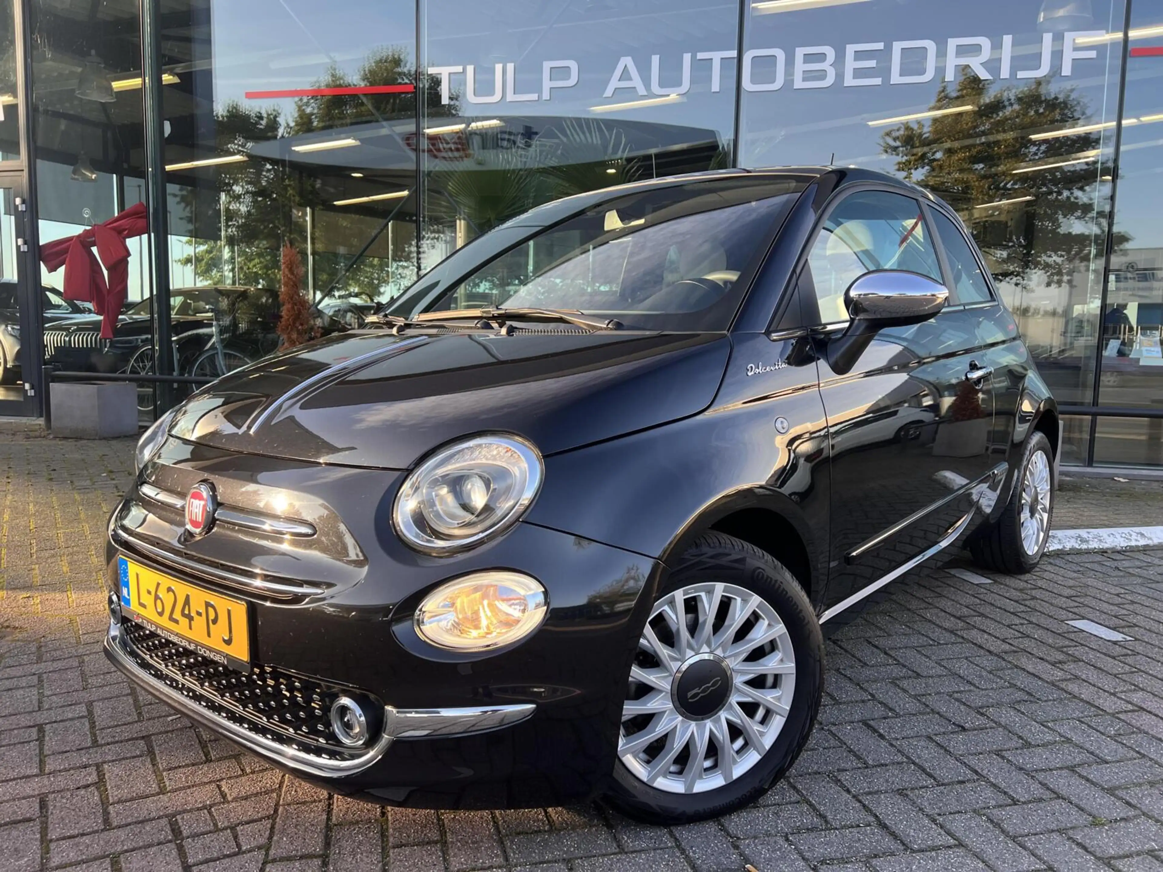 Fiat 500 1.0 Hybrid Dolcevita Clima Cruise Pano 1e Eig NAP — photo 3