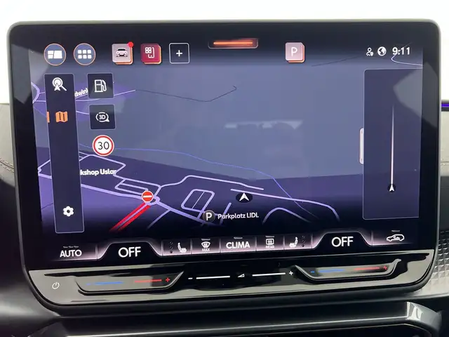 Cupra Leon view 12