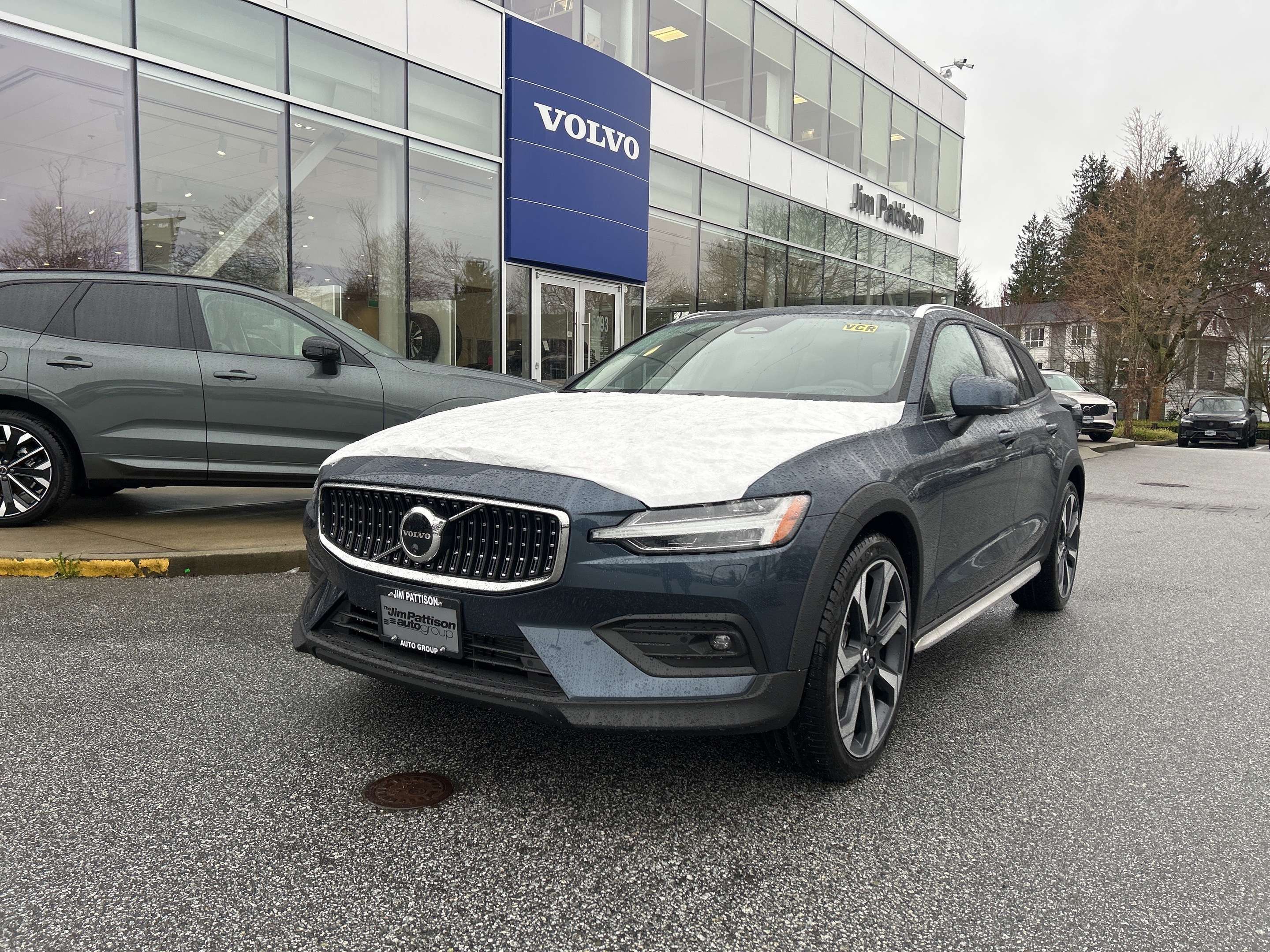  2026 Volvo V60 Cross Country B5 Ultra AWD   