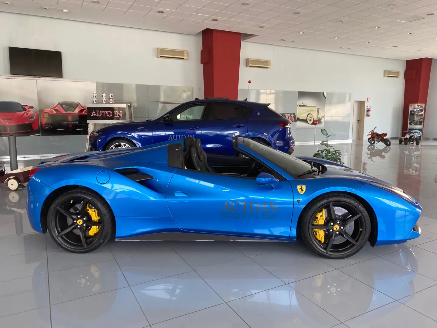 Ferrari 488 Spider 3.9 dct IVA ESPOSTA ATELIER FULL COME NUOVA Blu/Azzurro - 2