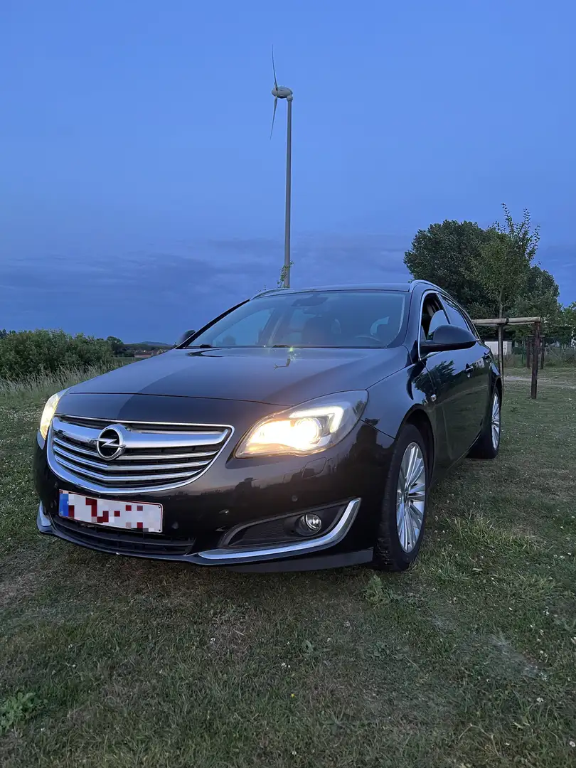 Opel Insignia Sports Tourer 2.0 CDTi ECOTEC Sport - 2